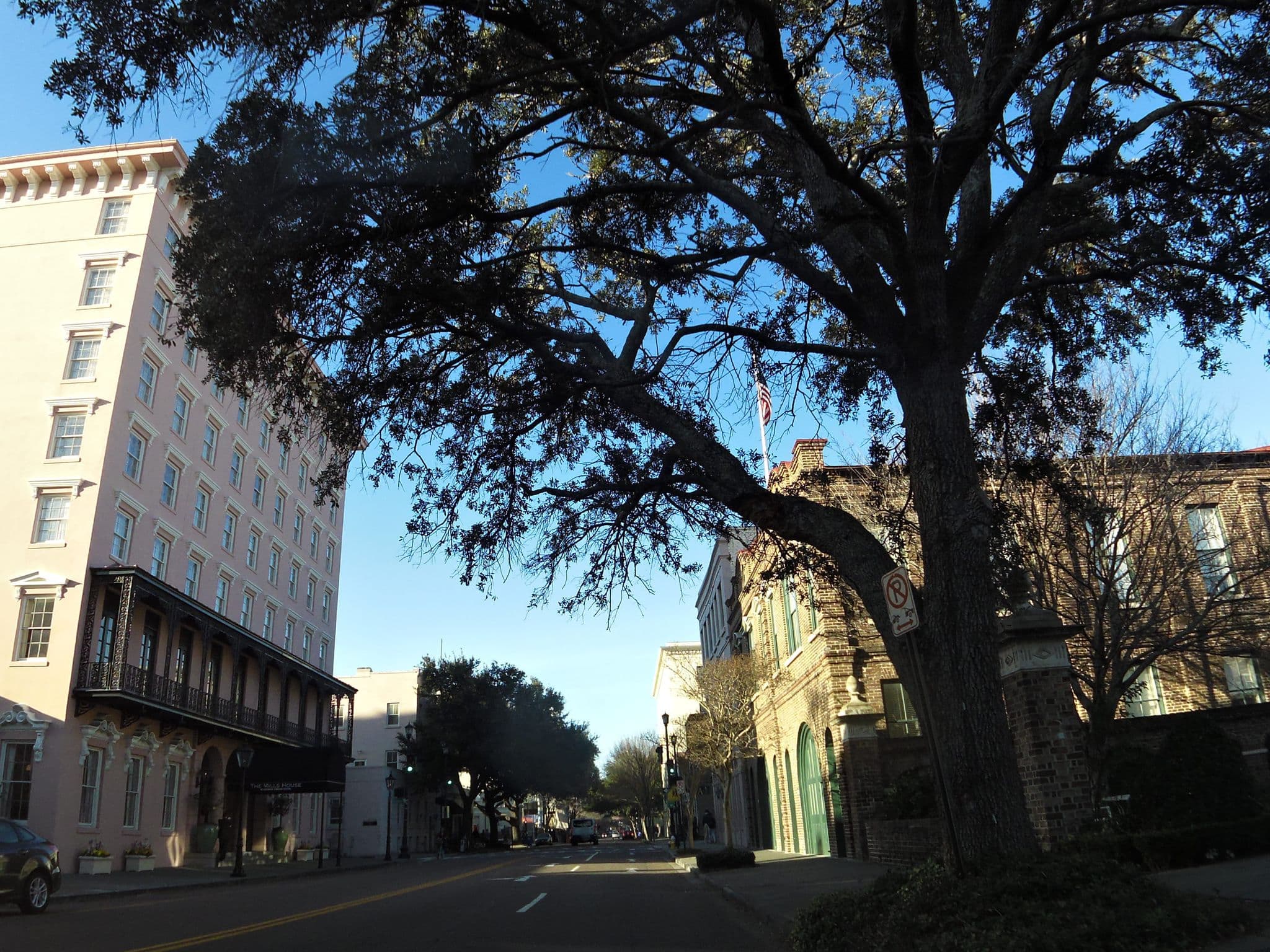 Street view near 120 Meeting Street, Charleston — © allen (CC BY-SA · Mapillary)