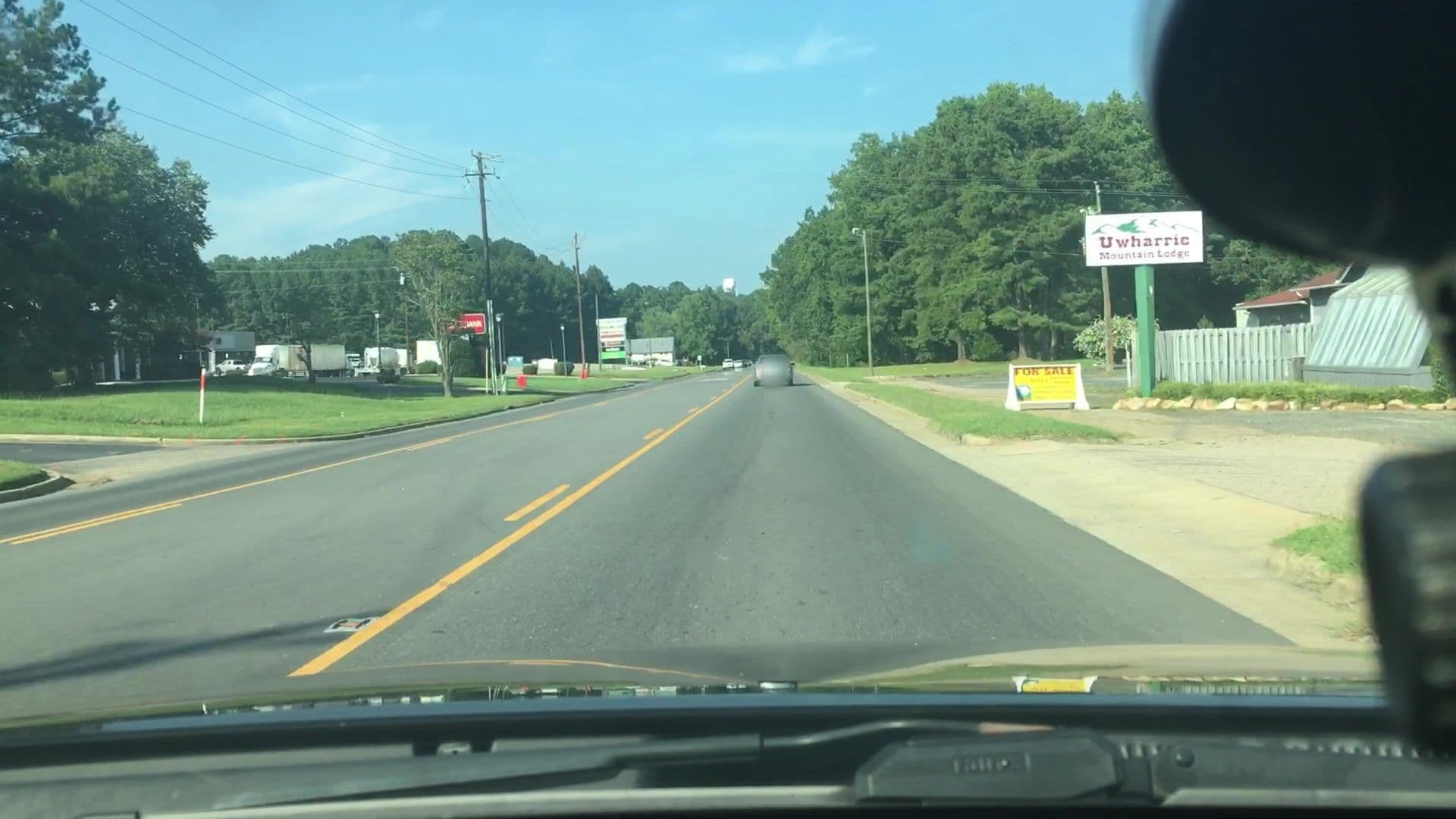 Street view near Uwharrie Mtn. Lodge, Biscoe — © lvl5 (CC BY-SA · Mapillary)