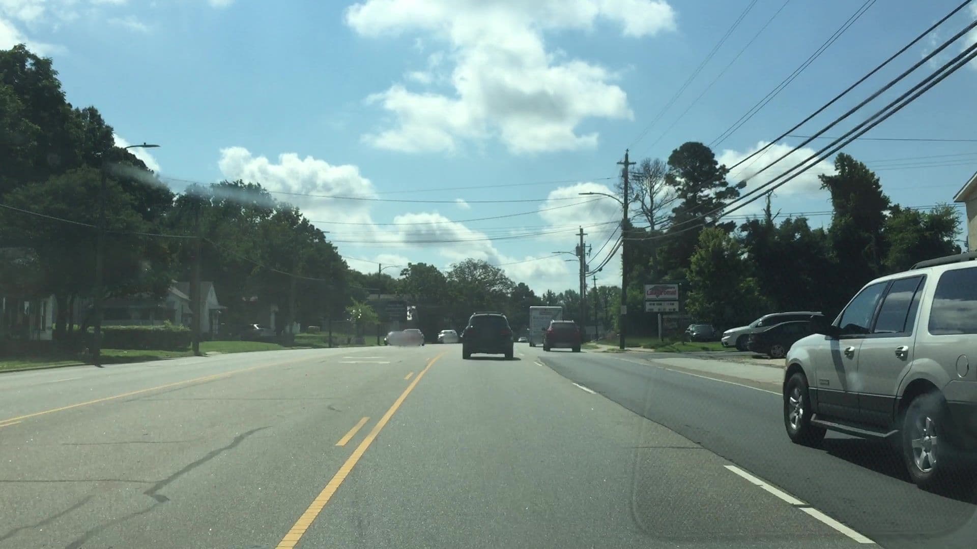 Street view near Samaratin Inn, Wadesboro — © lvl5 (CC BY-SA · Mapillary)