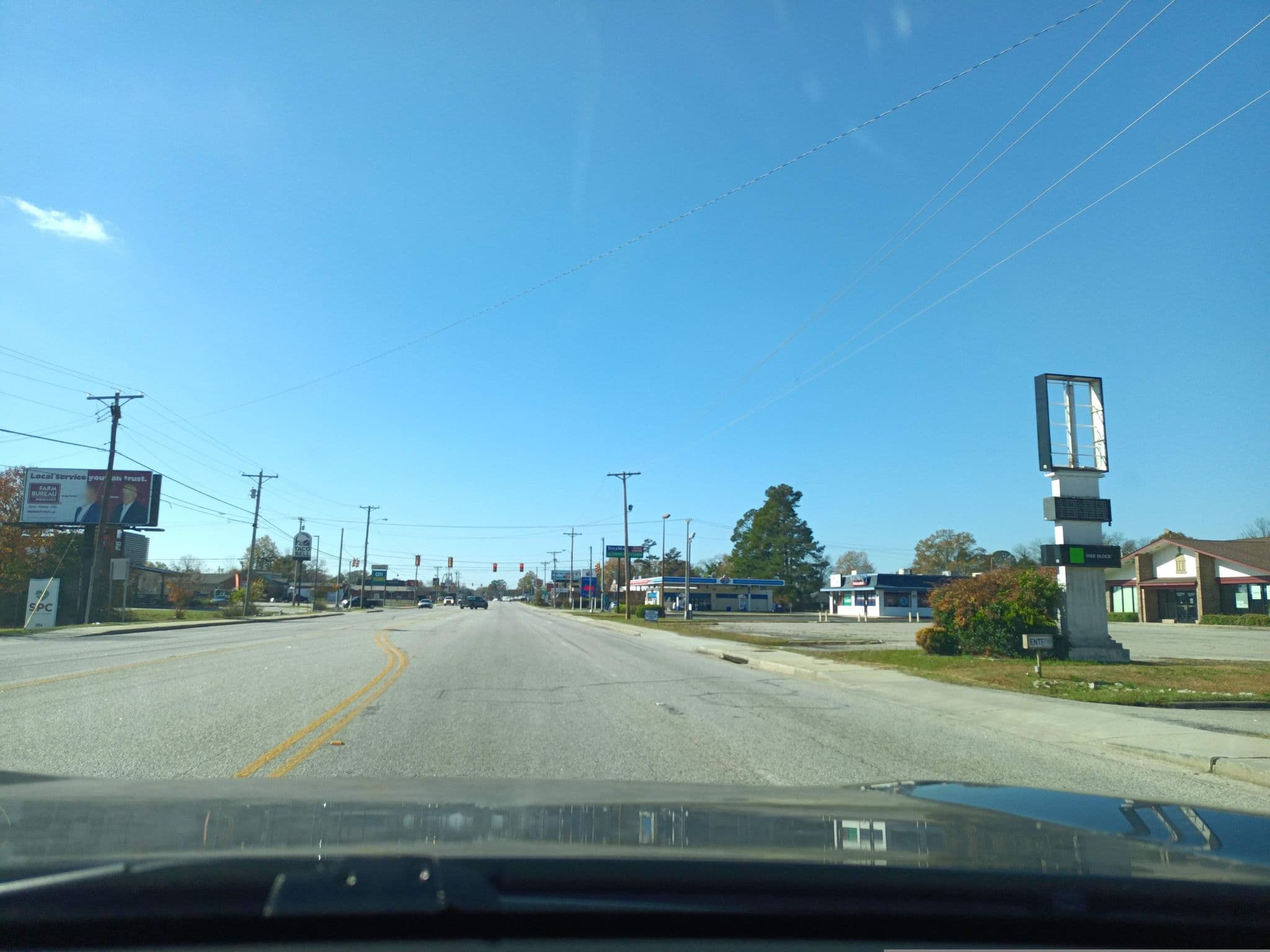 Street view near Choice Hotels, Bennettsville — © apmwa (CC BY-SA · Mapillary)