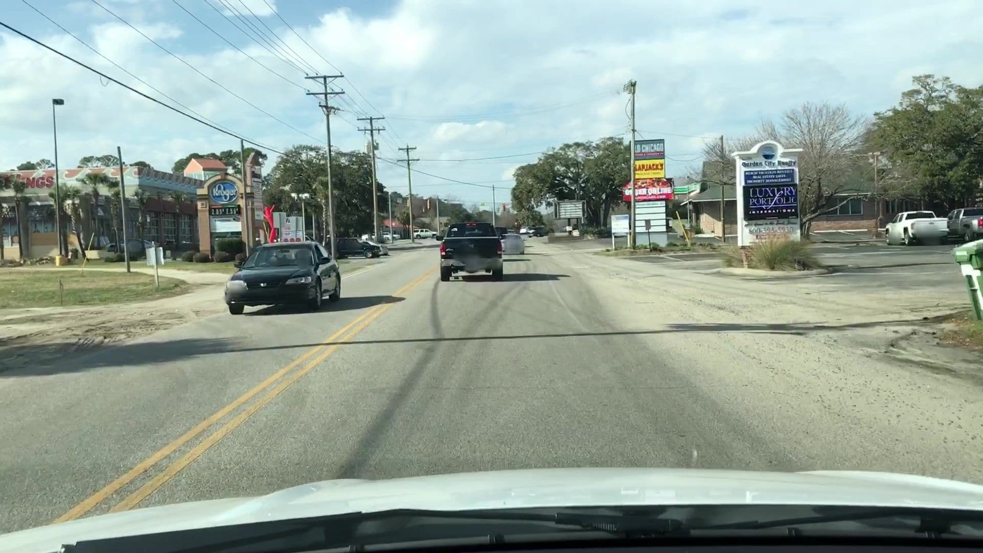 Street view near Sandy Shores II, Surfside Beach — © lvl5 (CC BY-SA · Mapillary)