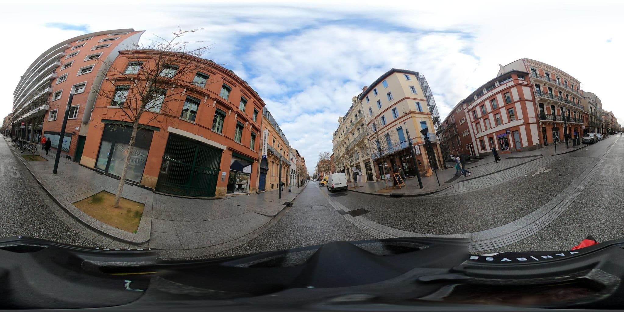 Street view near Privilege Appart-Hotel Clément Ader, Toulouse — © alixun (CC BY-SA · Mapillary)