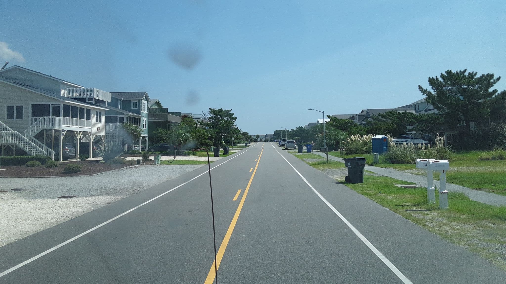 Street view near Brushstrokes Beach House, Sunset Beach — © jbthemilker (CC BY-SA · Mapillary)