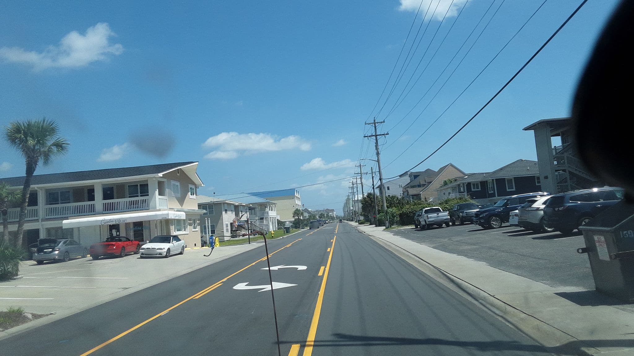 Street view near Pelican Manor, Little River — © jbthemilker (CC BY-SA · Mapillary)
