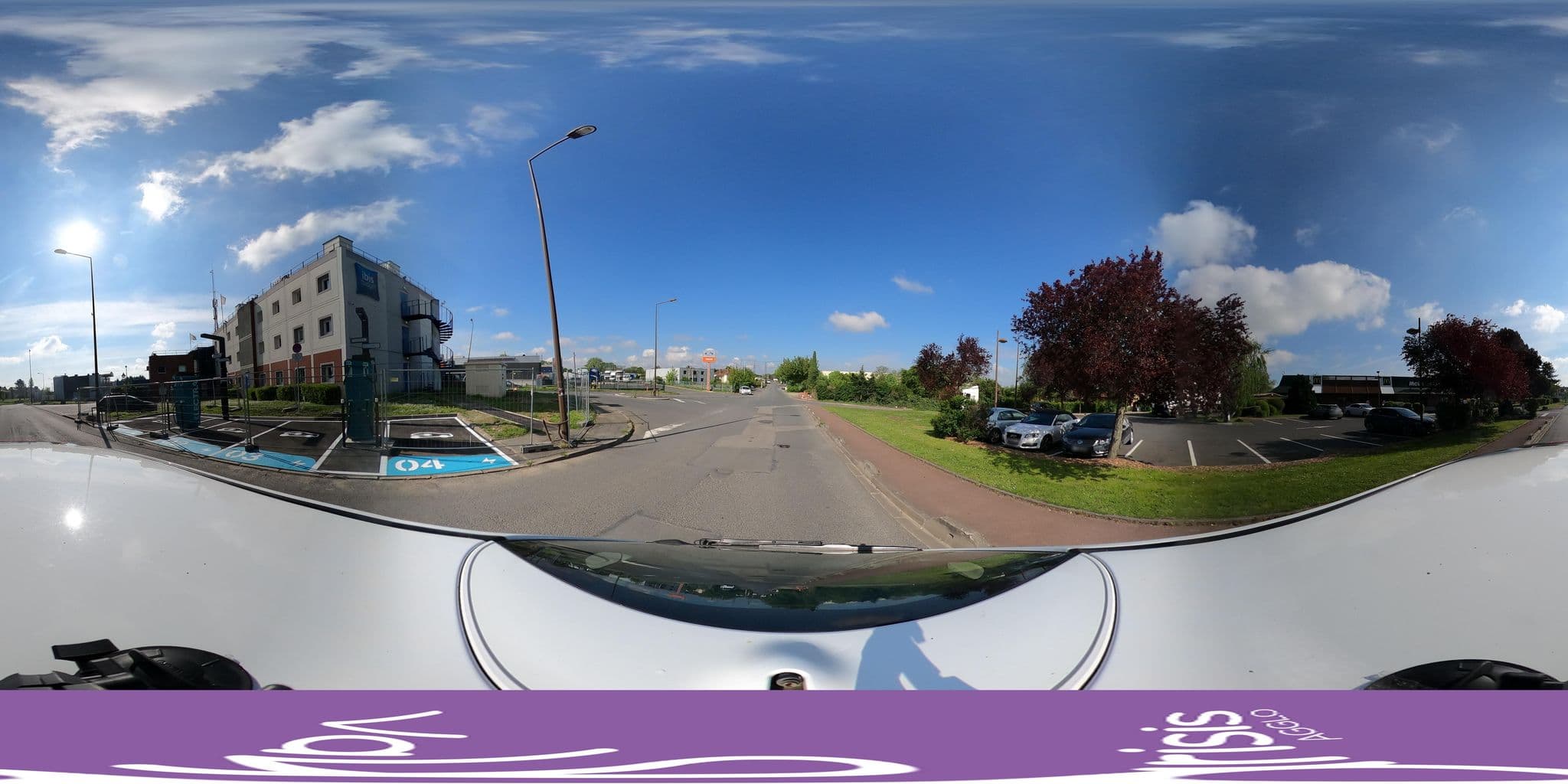 Street view near B&B Hotel, Pierrelaye — © sigCAVP (CC BY-SA · Mapillary)