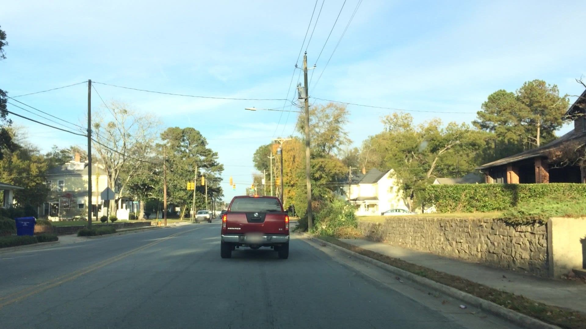 Street view near Ashford Inn, Roseboro — © lvl5 (CC BY-SA · Mapillary)