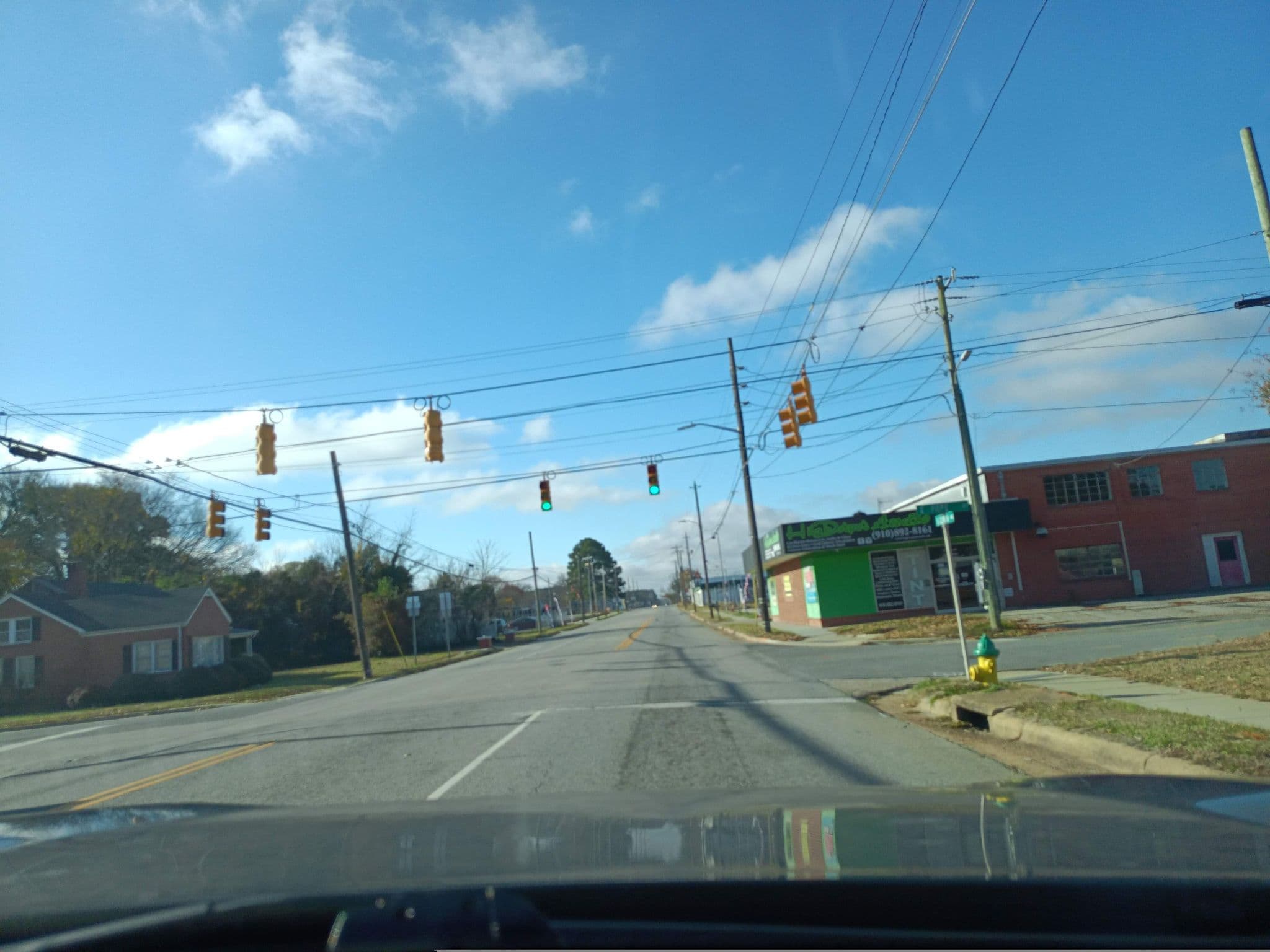 Street view near Downtown Motor Court, Dunn — © apmwa (CC BY-SA · Mapillary)