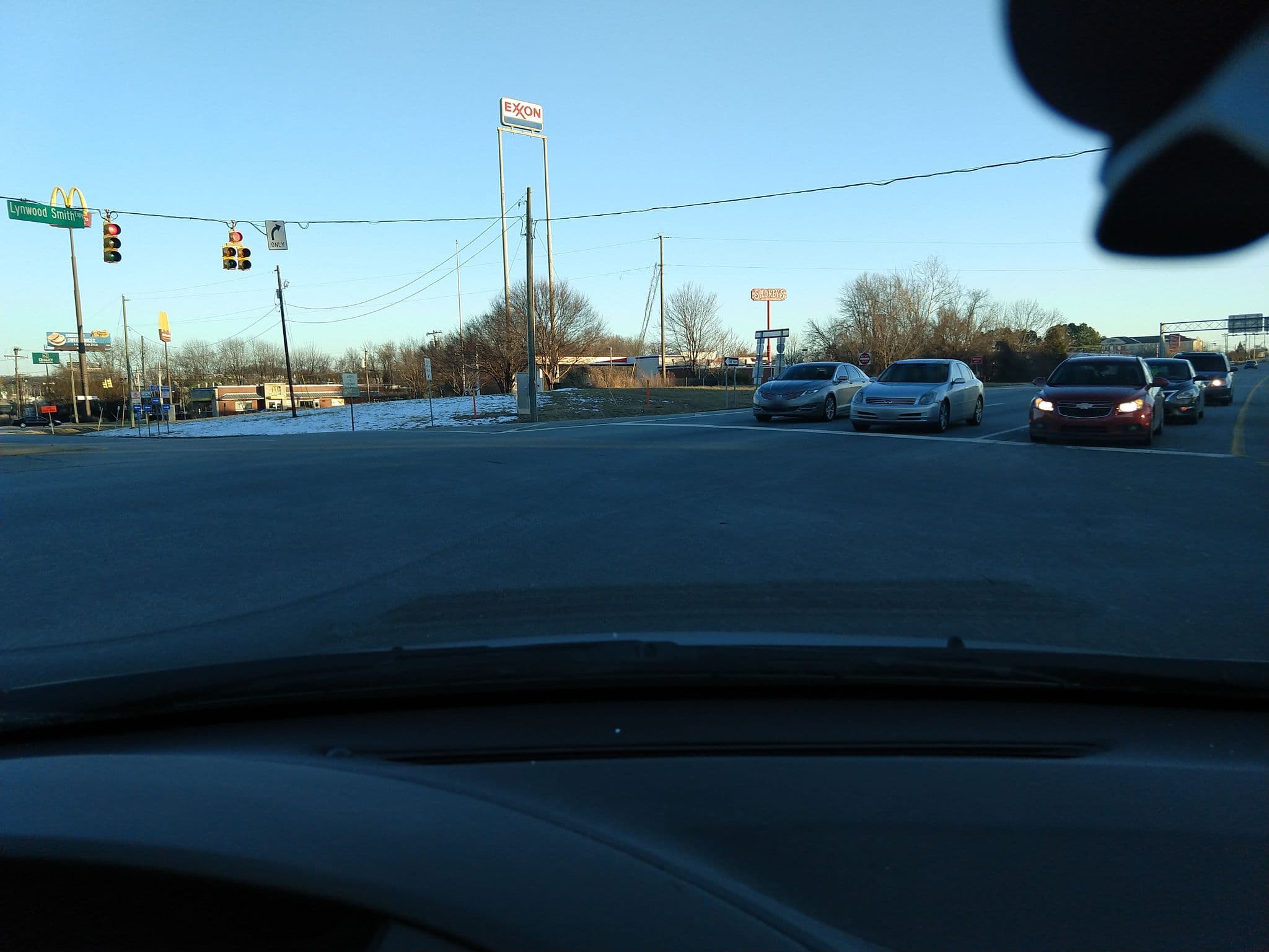 Street view near Relaxing And Loving My New Life :) So Happy!!!, Kernersville — © mapillary01730 (CC BY-SA · Mapillary)