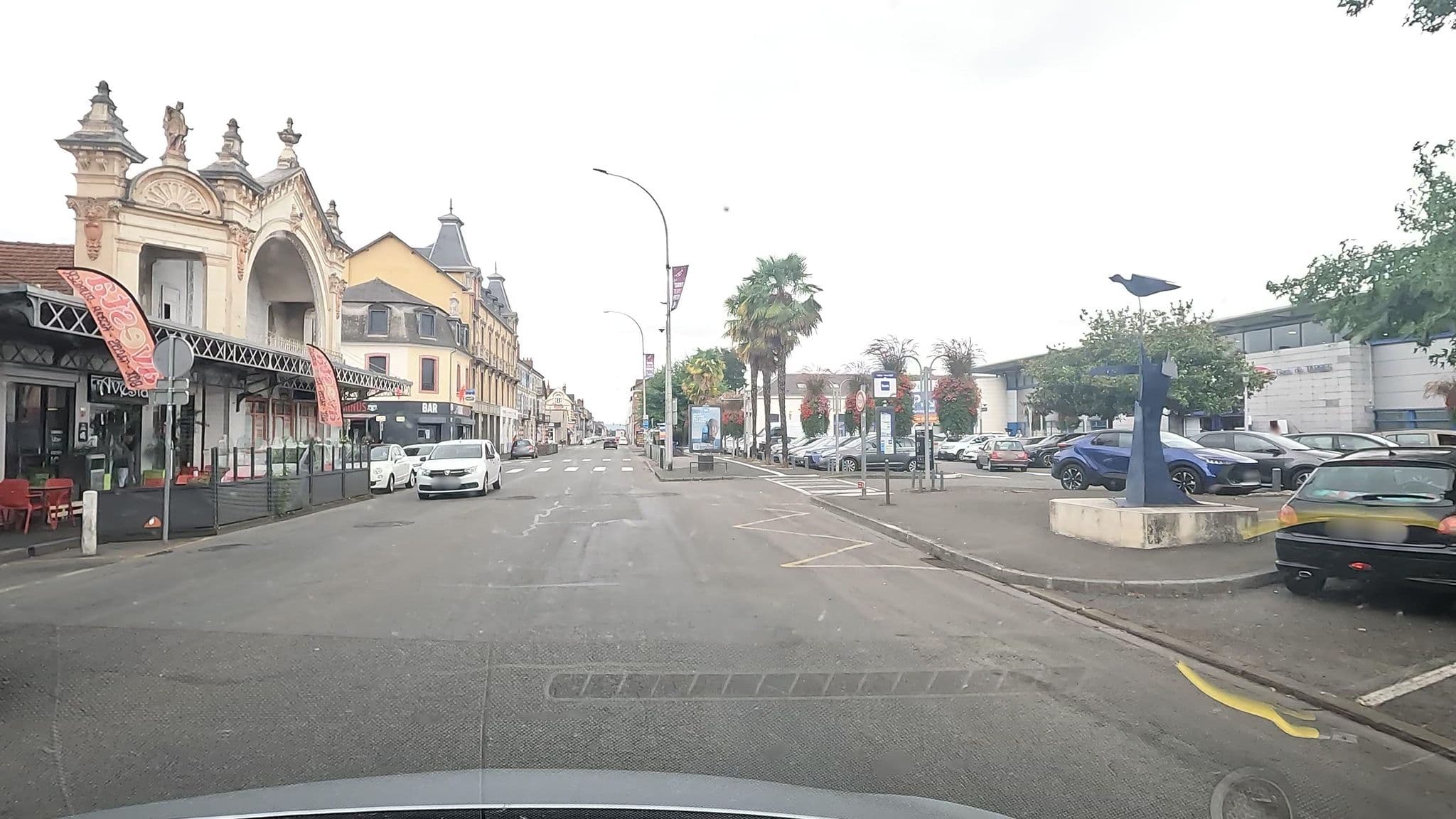 Street view near L'Européen, Tarbes — © vinisa (CC BY-SA · Mapillary)
