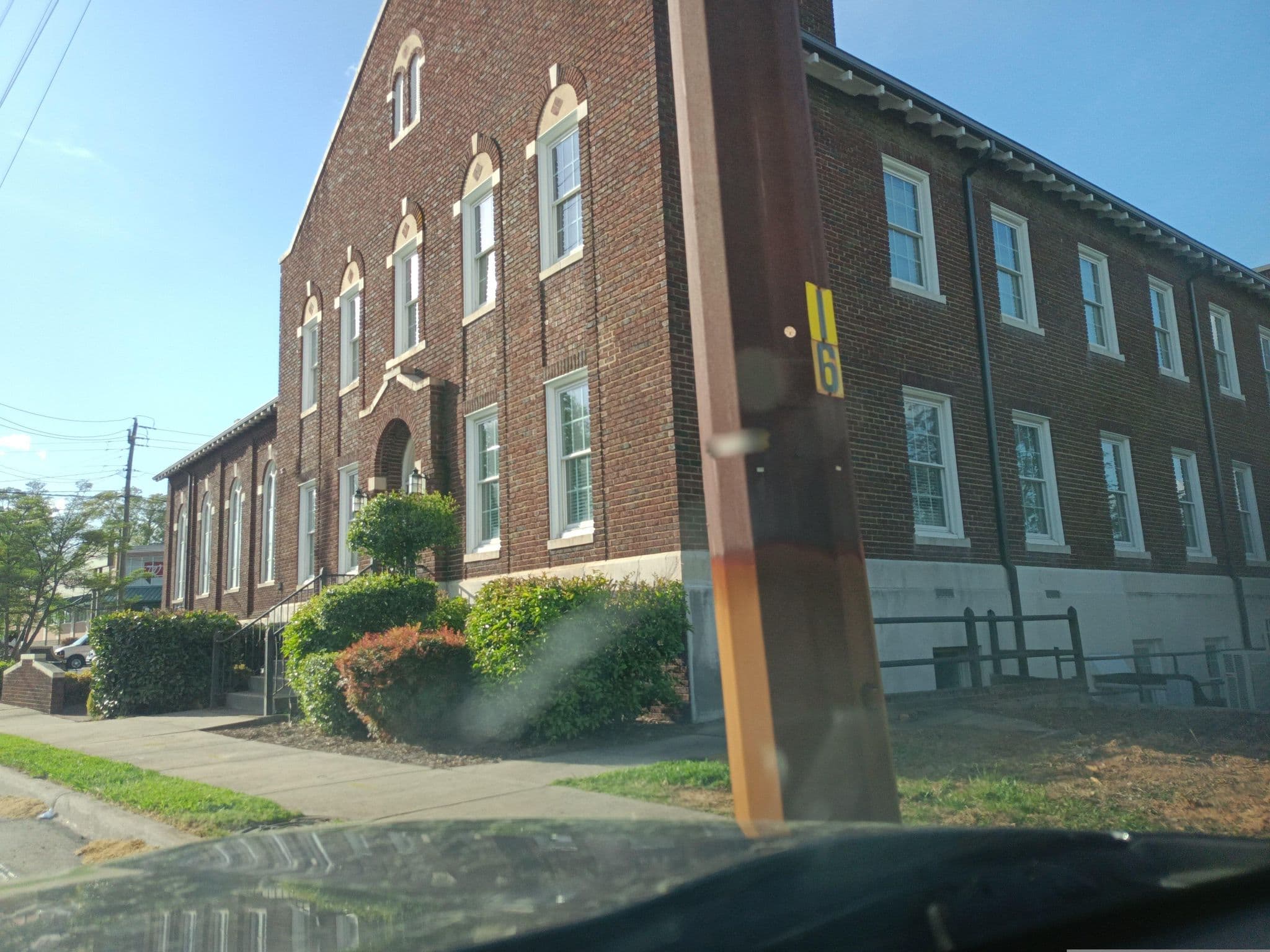Street view near Ramada Inn, Asheboro — © apmwa (CC BY-SA · Mapillary)