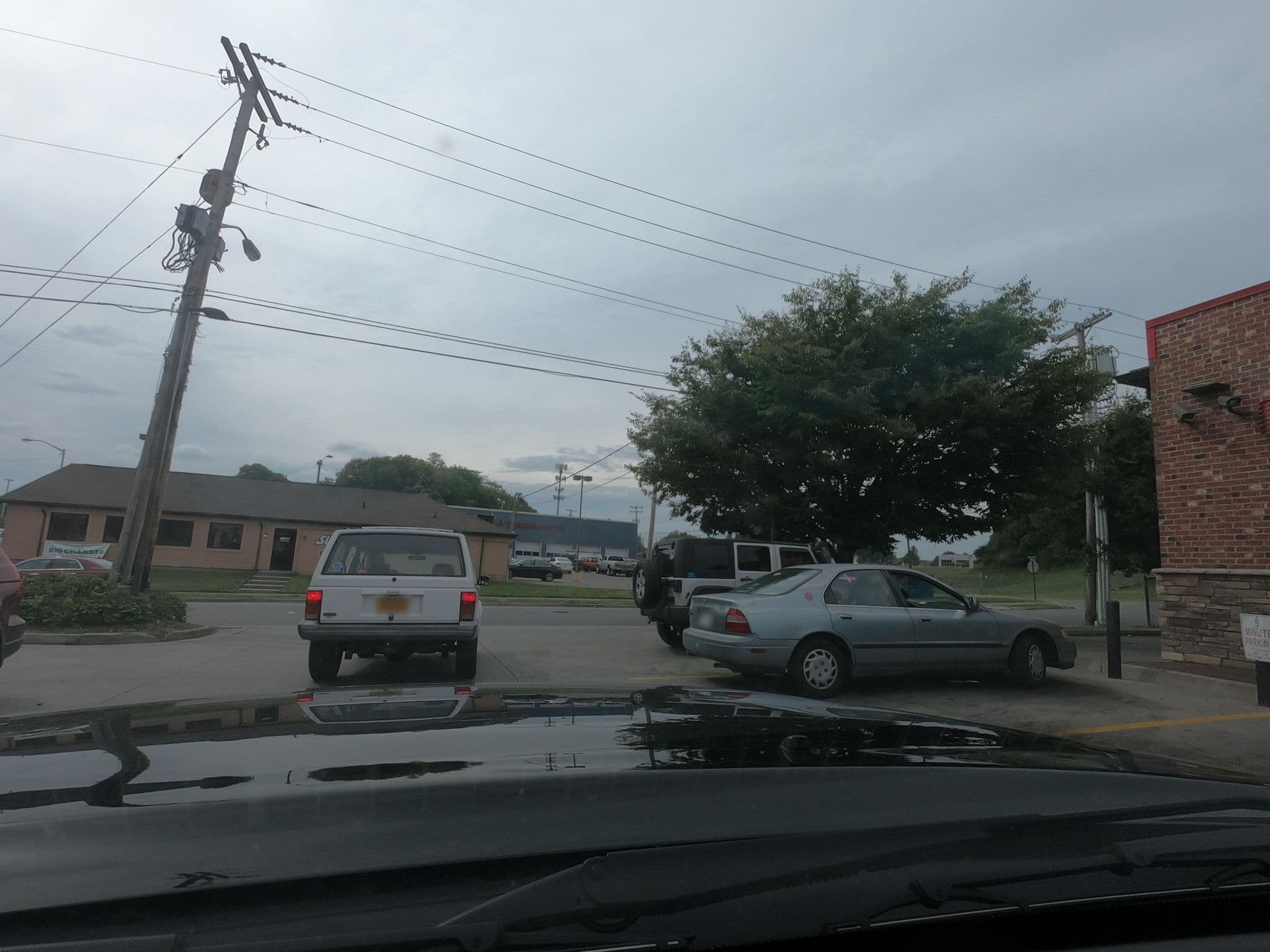 Street view near Quality Inn - Civic Center, Roanoke — © apmwa (CC BY-SA · Mapillary)