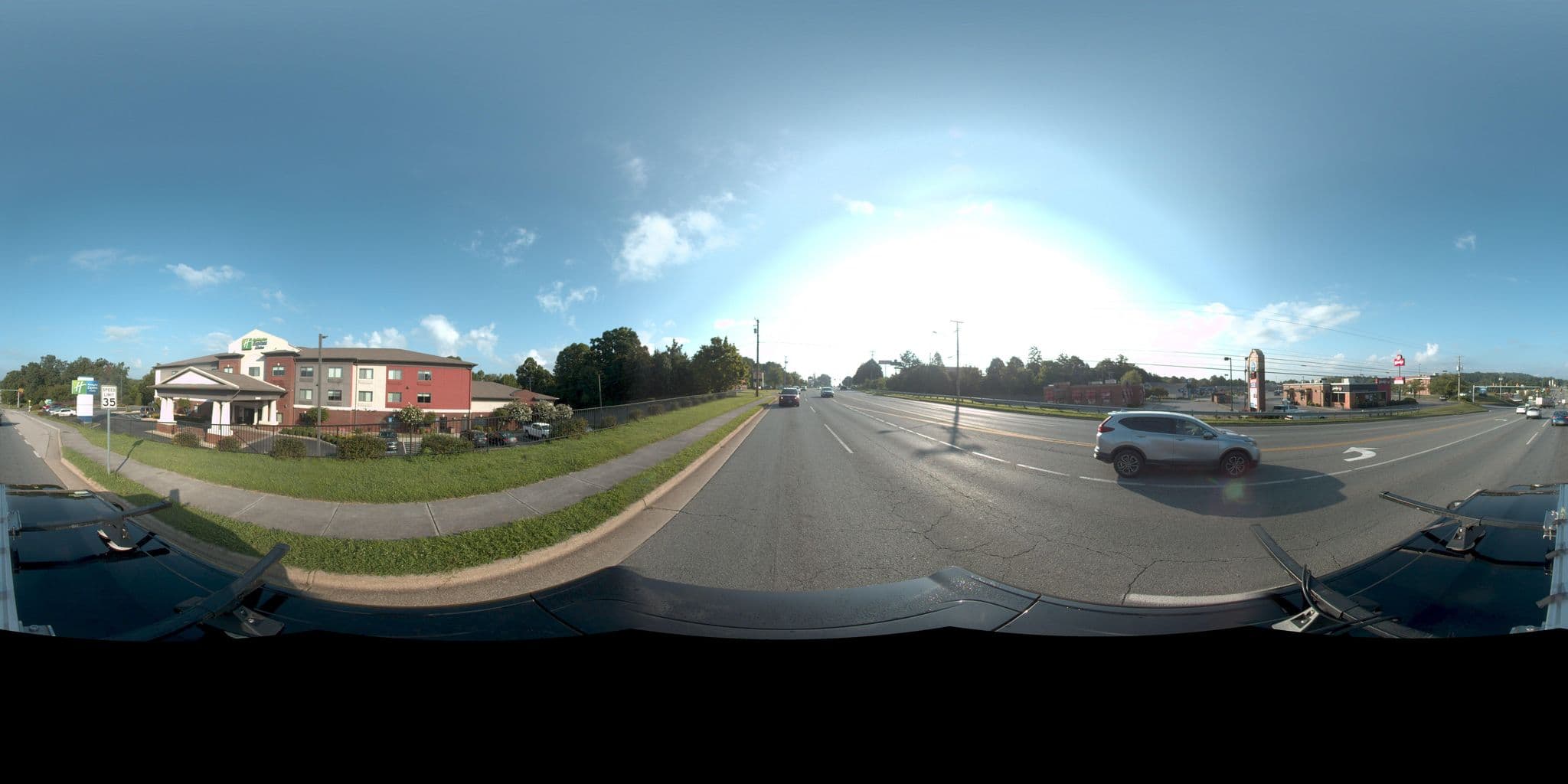 Street view near Breakfast Holiday Inn Express, Henry Fork — © rking (CC BY-SA · Mapillary)