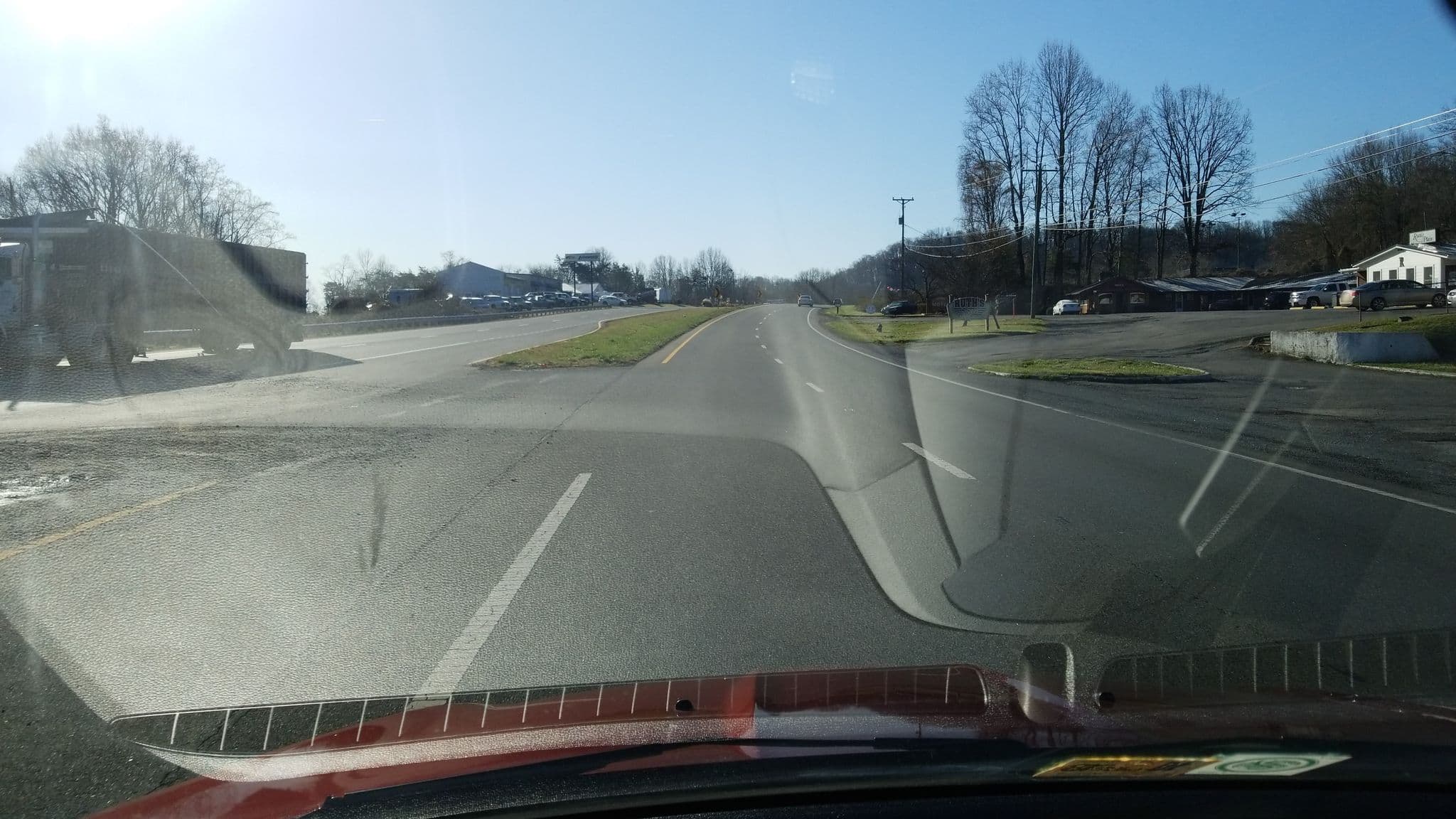 Street view near hometown inn, Henry Fork — © kwrigh01 (CC BY-SA · Mapillary)