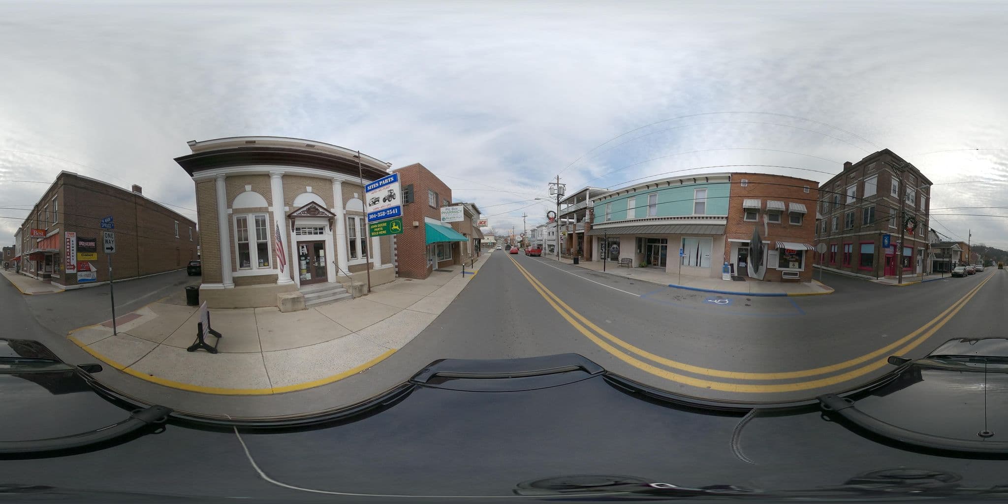 Street view near Star Hotel & Cafe, Belmont Estates — © pmfox97 (CC BY-SA · Mapillary)