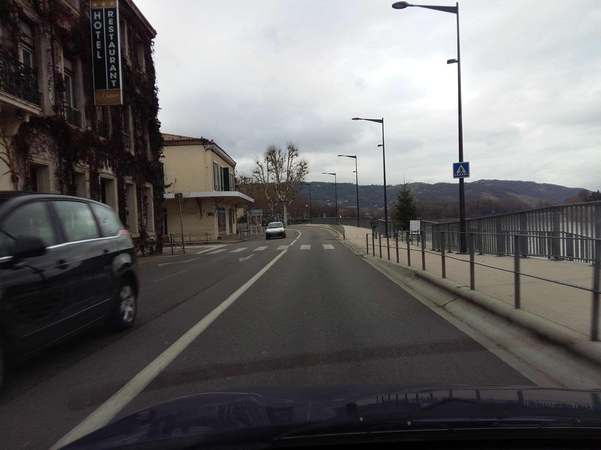 Street view near Le Château, Tournon-sur-Rhône — © zimmy (CC BY-SA · Mapillary)