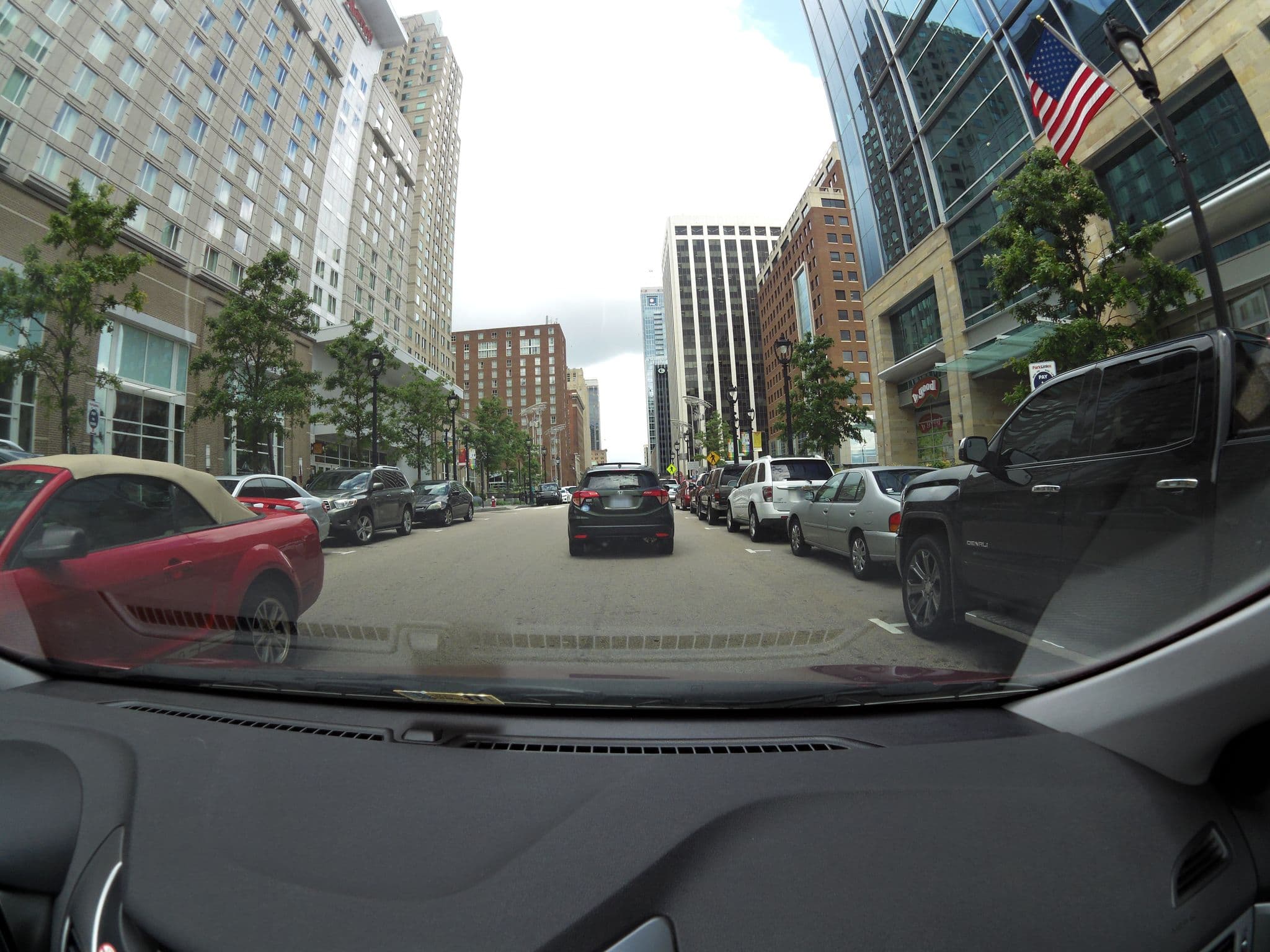 Street view near Marriott Fitness Center, Raleigh — © iandees (CC BY-SA · Mapillary)