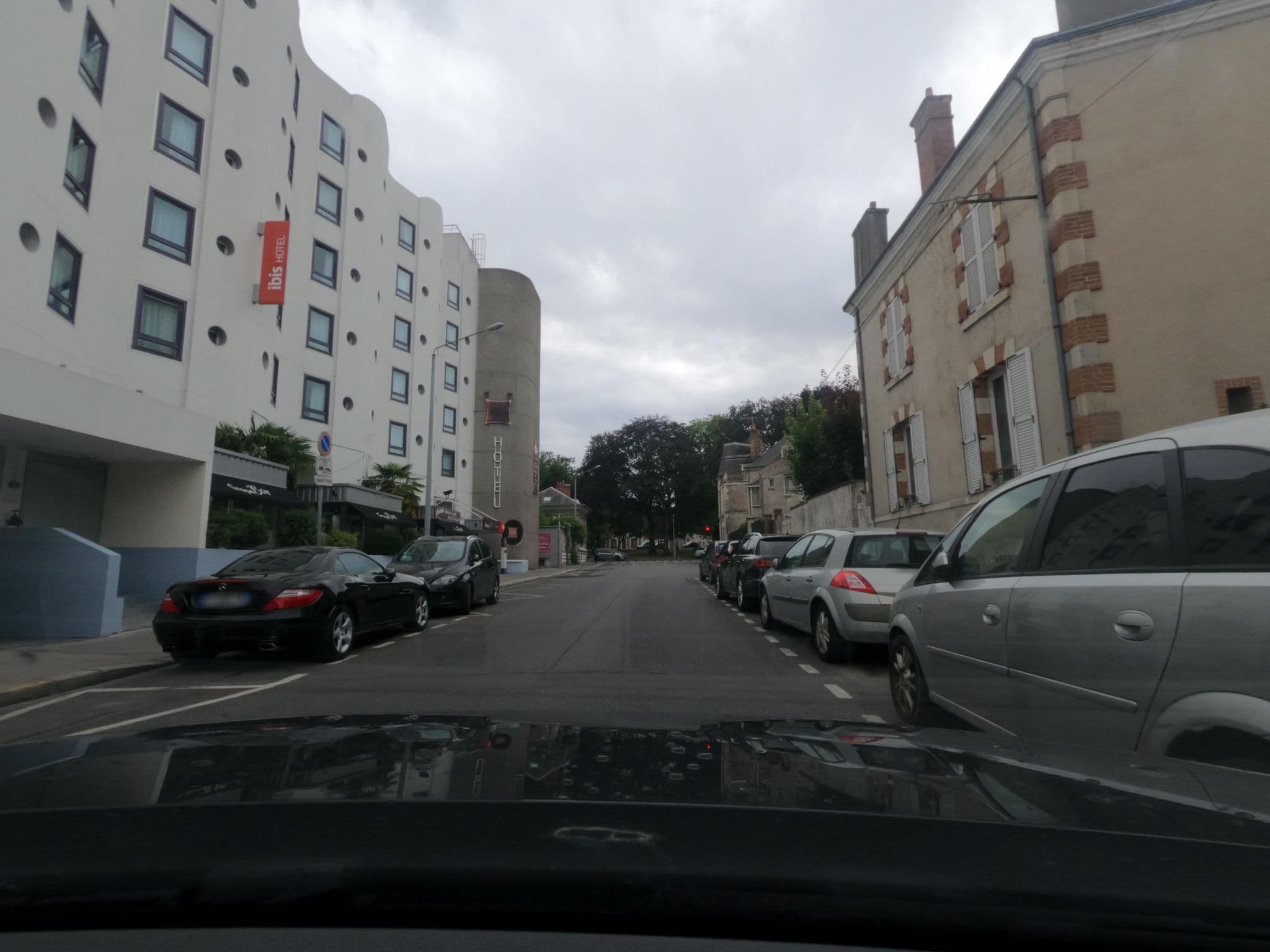 Street view near Appart City Hotel, Orléans — © uwekoch (CC BY-SA · Mapillary)