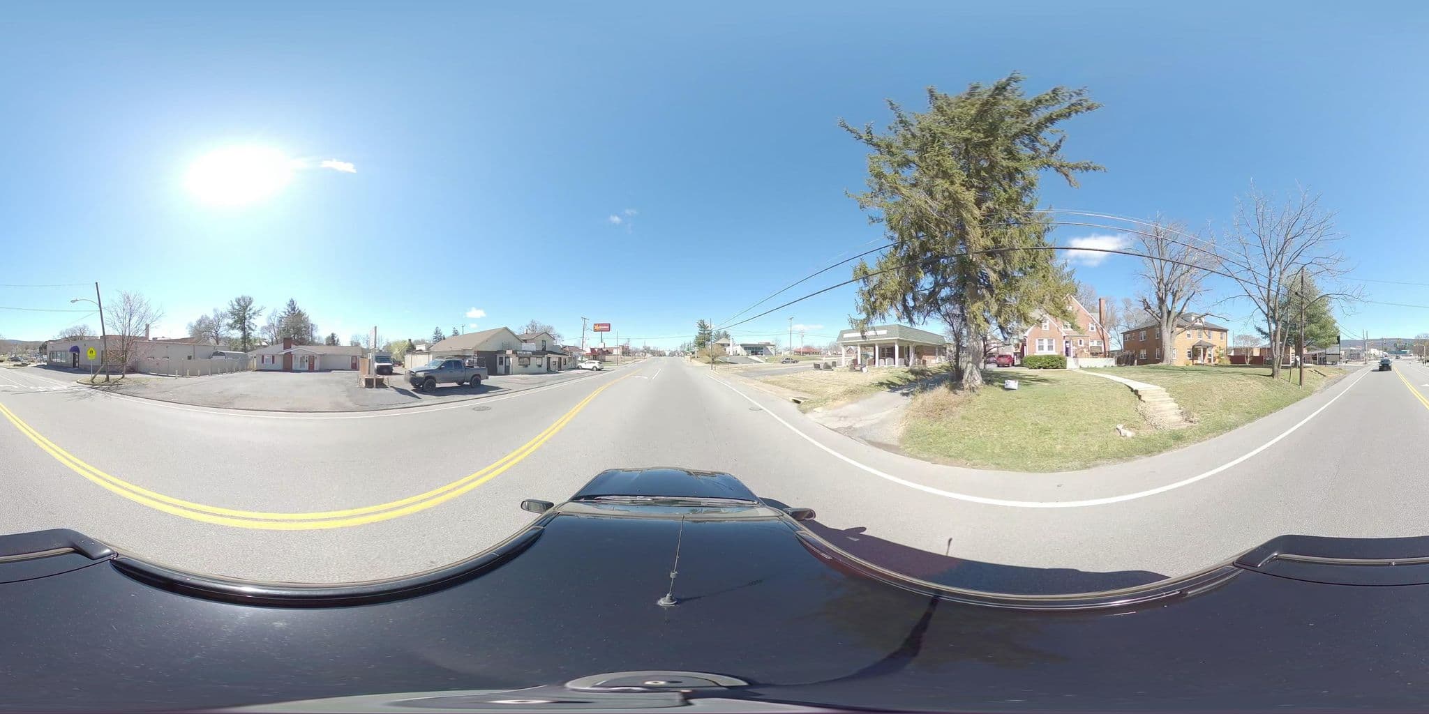 Street view near Stanimal's 328 Hostel, Waynesboro — © pmfox97 (CC BY-SA · Mapillary)