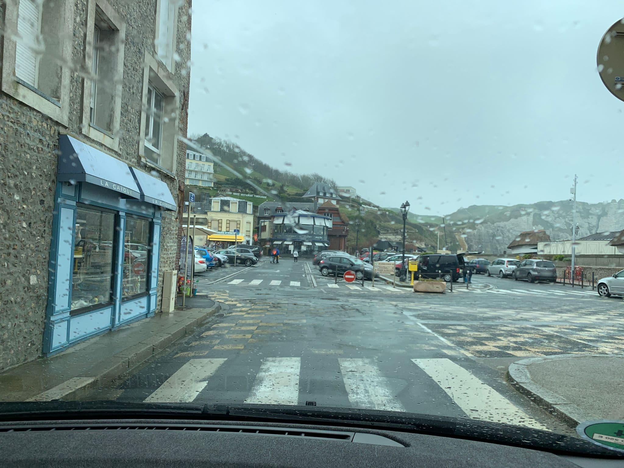 Street view near L'Aiguille Creuse, Étretat — © noel (CC BY-SA · Mapillary)