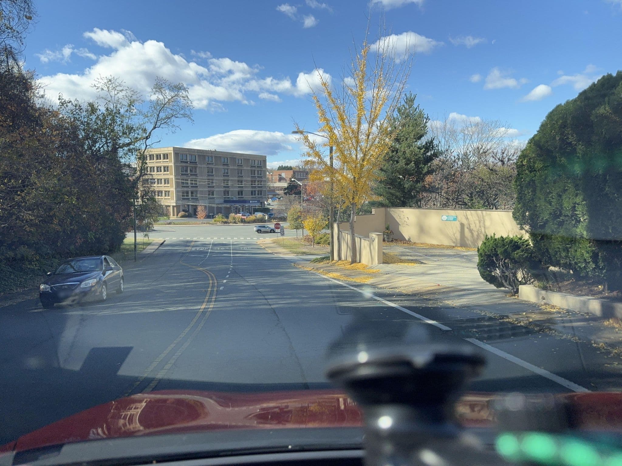 Street view near The Inn at 400 West High, Charlottesville — © quickness805 (CC BY-SA · Mapillary)