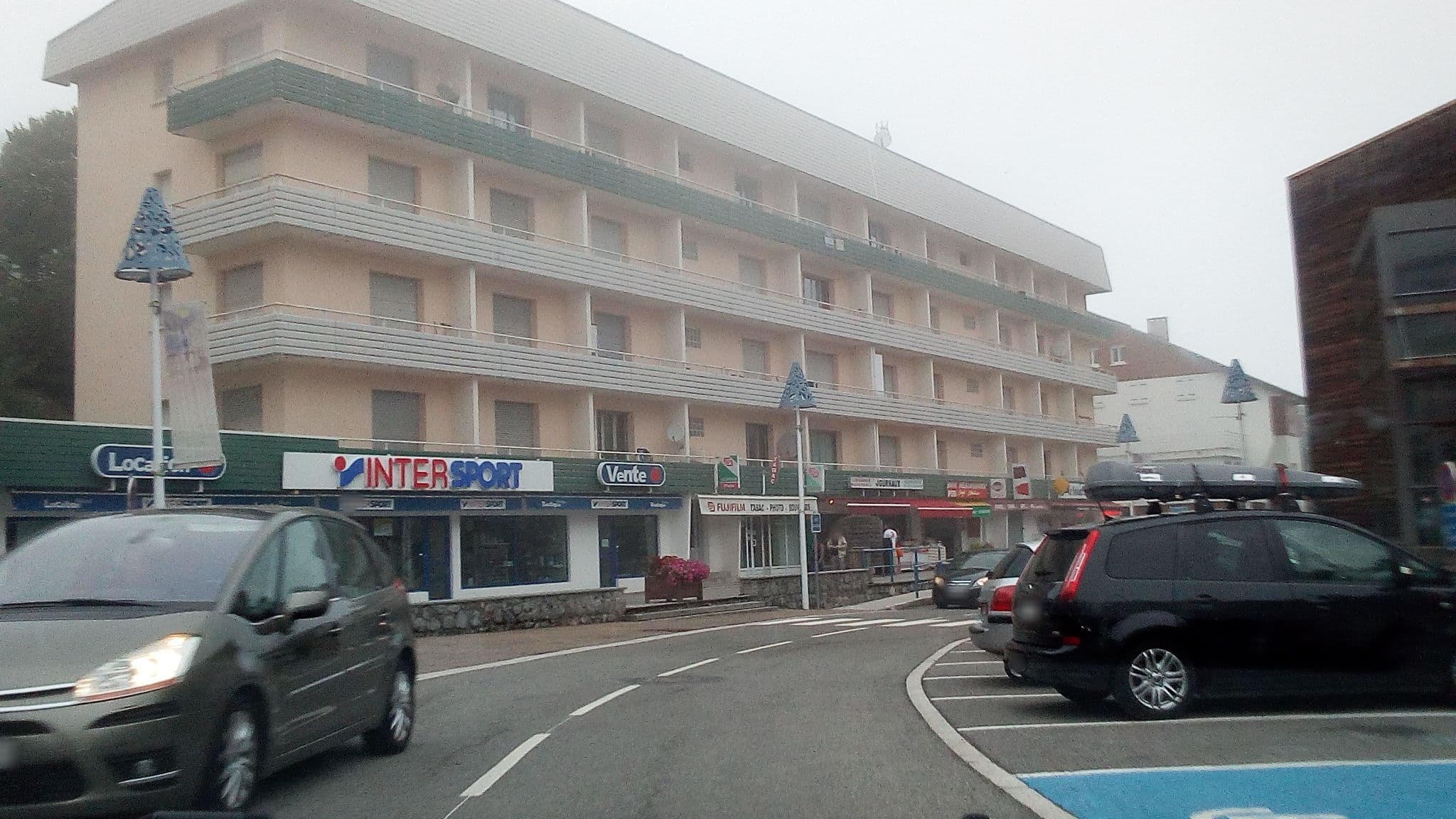 Street view near Le Chalet, Laruns — © atabaraud (CC BY-SA · Mapillary)