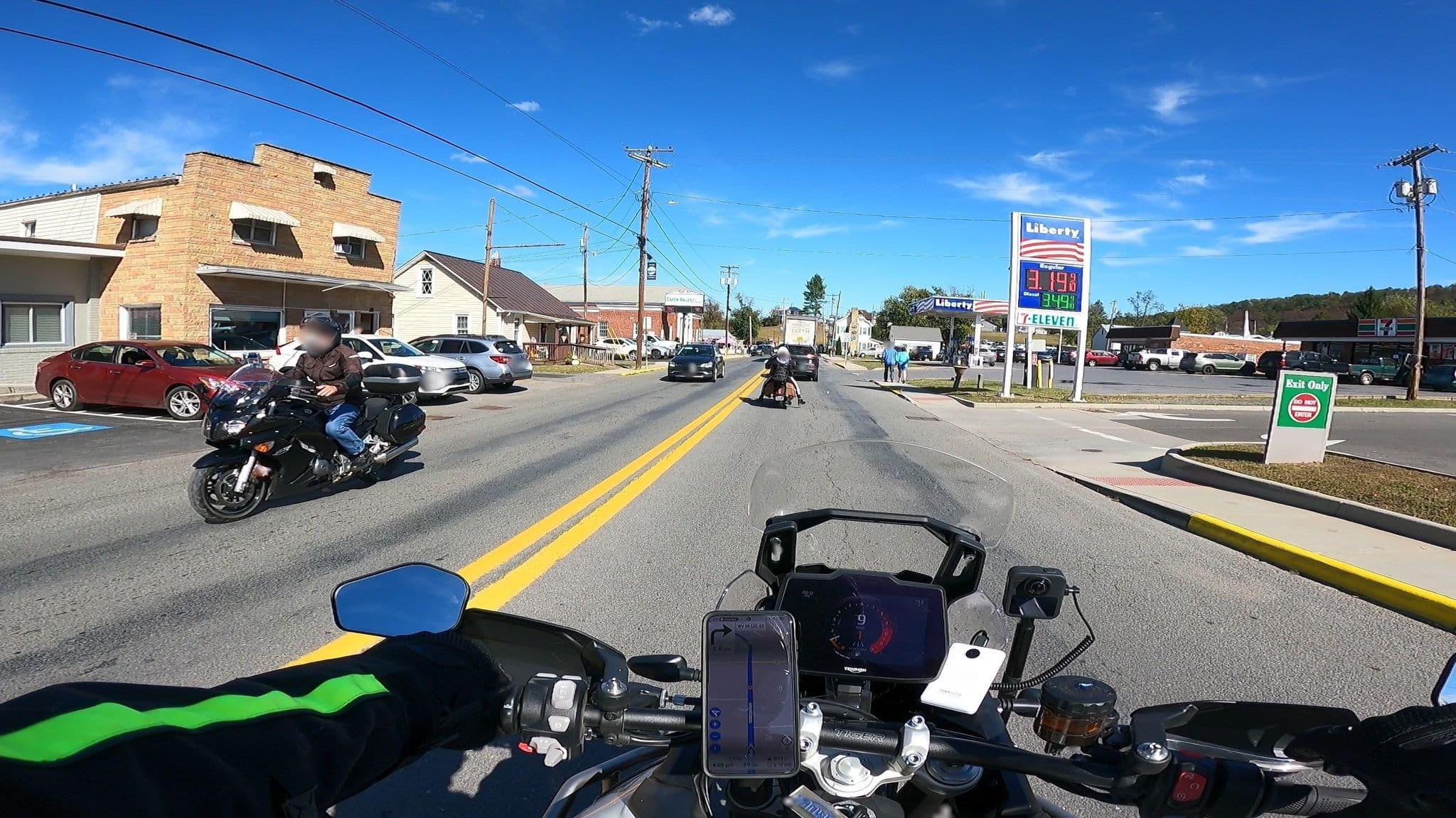 Street view near See's Motel, Strasburg — © tiger86 (CC BY-SA · Mapillary)