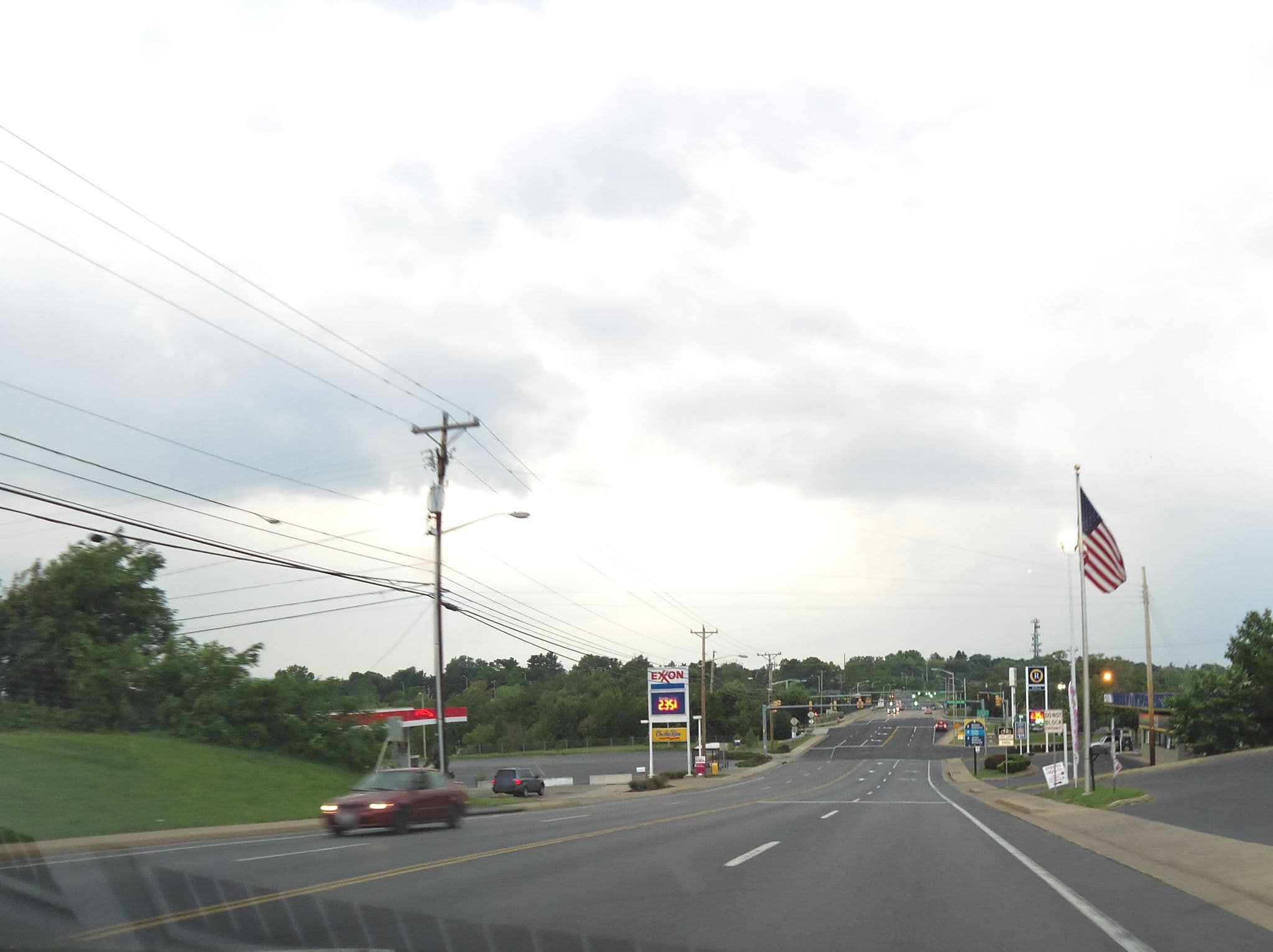 Street view near Howard Johnson Inn Harrisonburg, Harrisonburg — © lordsutch (CC BY-SA · Mapillary)