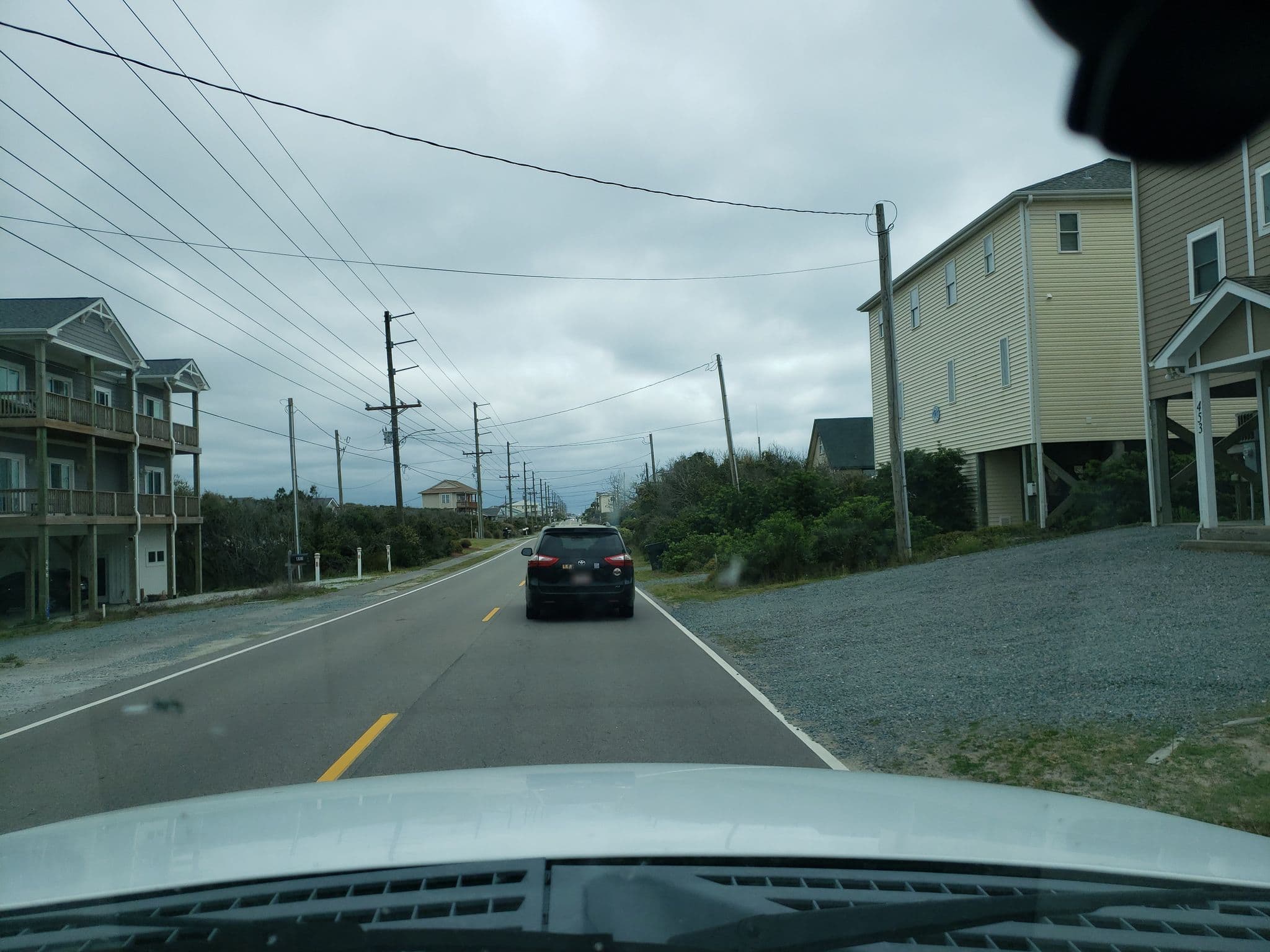 Street view near Salty Paws, Surf City — © guyutetube (CC BY-SA · Mapillary)