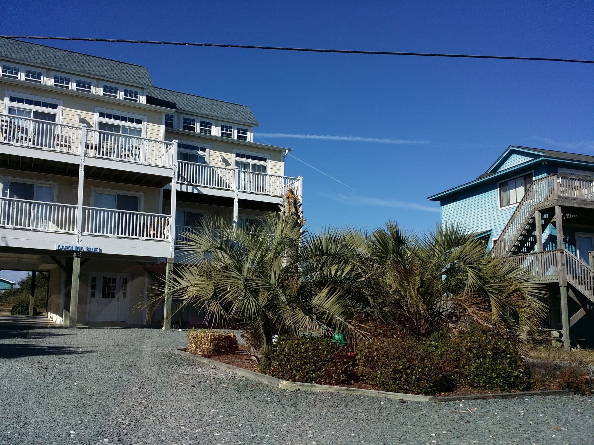 Street view near Oceans 11, Surf City — © oddityoverseer13 (CC BY-SA · Mapillary)