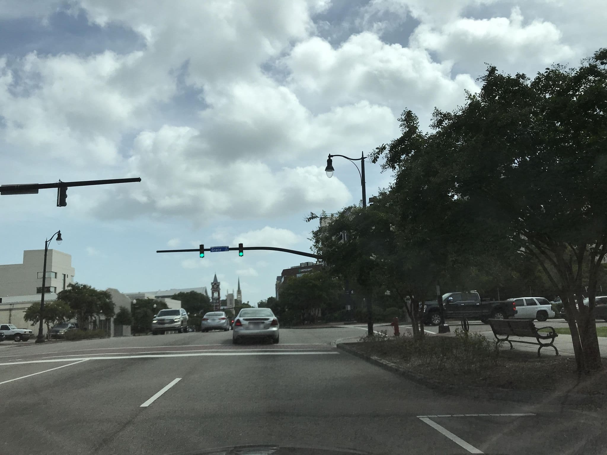 Street view near Hampton Inn by Hilton, Wilmington — © _jcaruso (CC BY-SA · Mapillary)