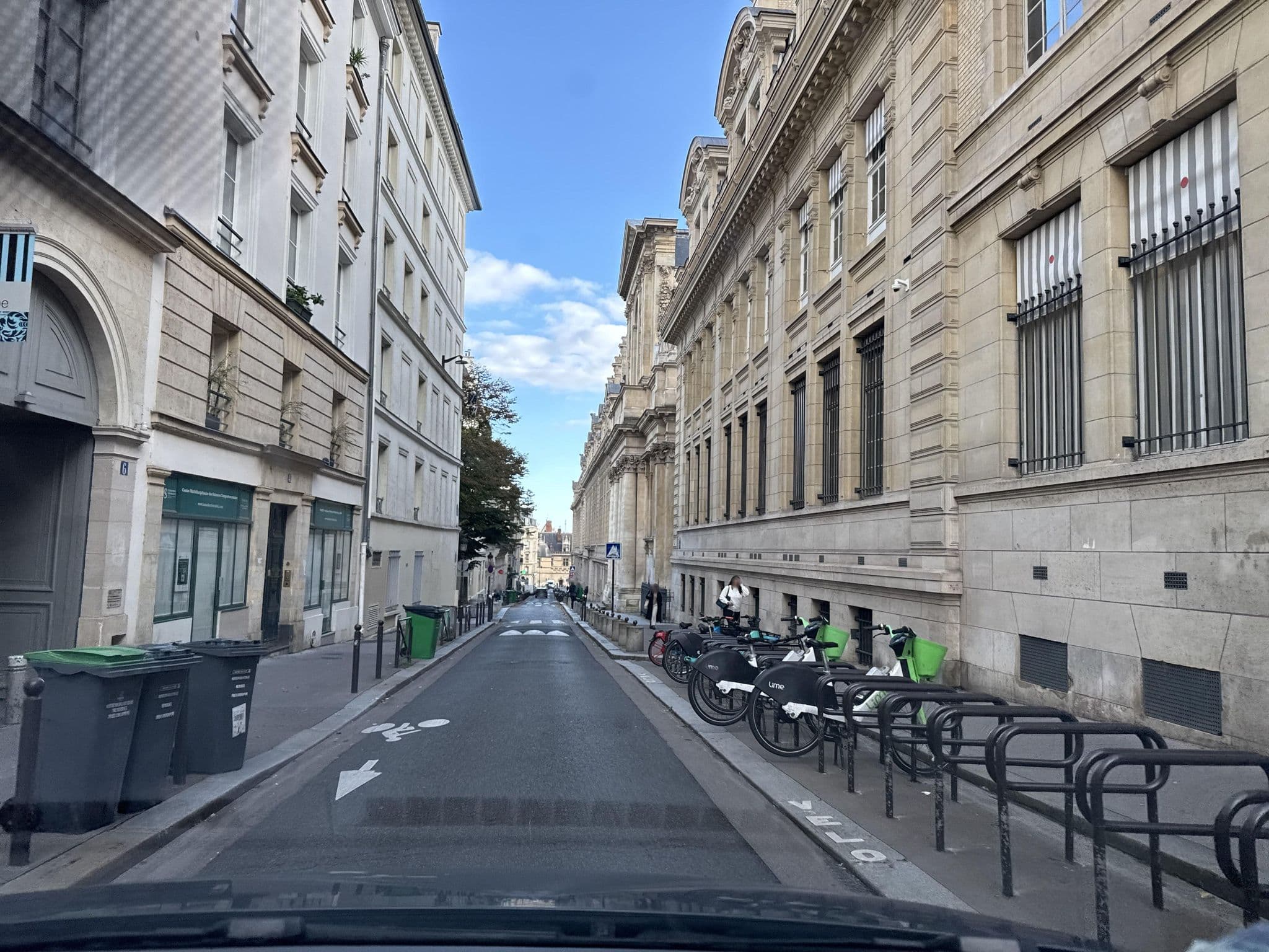 Street view near Hôtel de la Sorbonne, Paris 05 Panthéon — © jerome92370 (CC BY-SA · Mapillary)