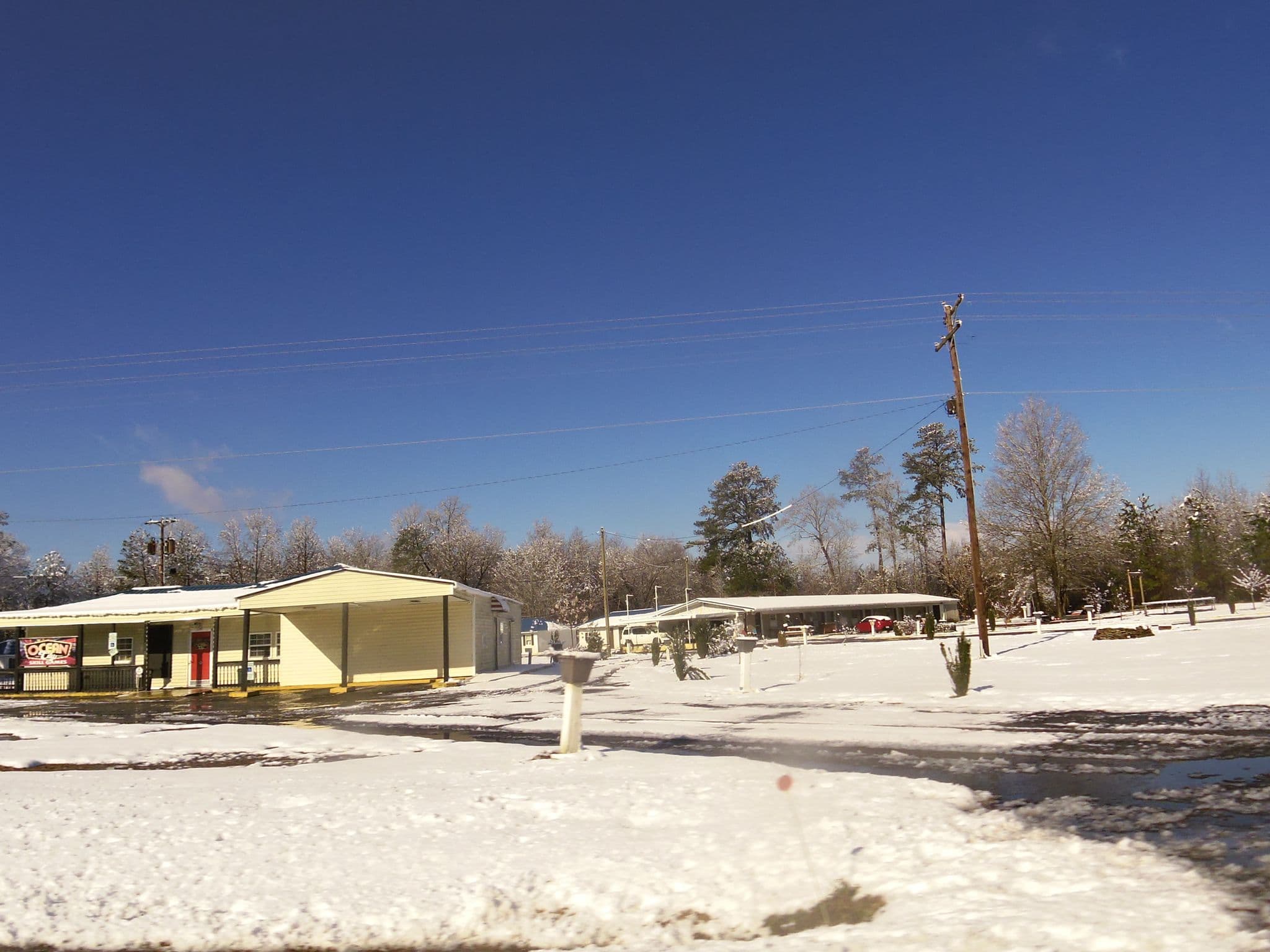 Street view near Holiday Motel, Rocky Mount — © allen (CC BY-SA · Mapillary)