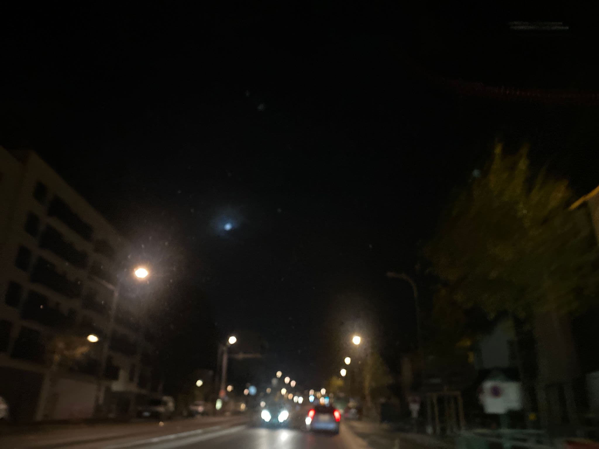 Street view near B&b Hôtel, Châtillon — © fpm (CC BY-SA · Mapillary)