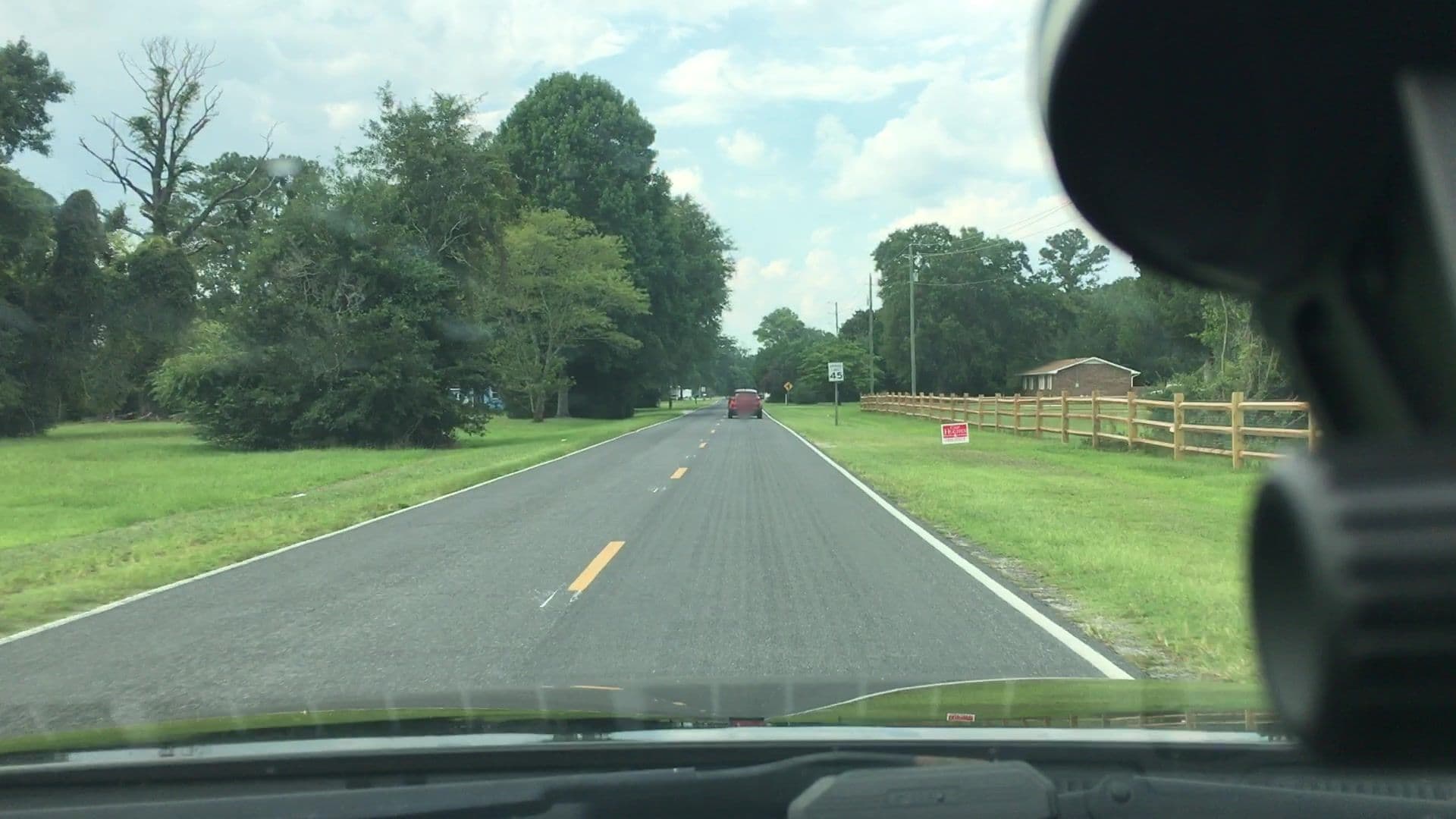 Street view near The Farm At Antioch, New Bern — © lvl5 (CC BY-SA · Mapillary)