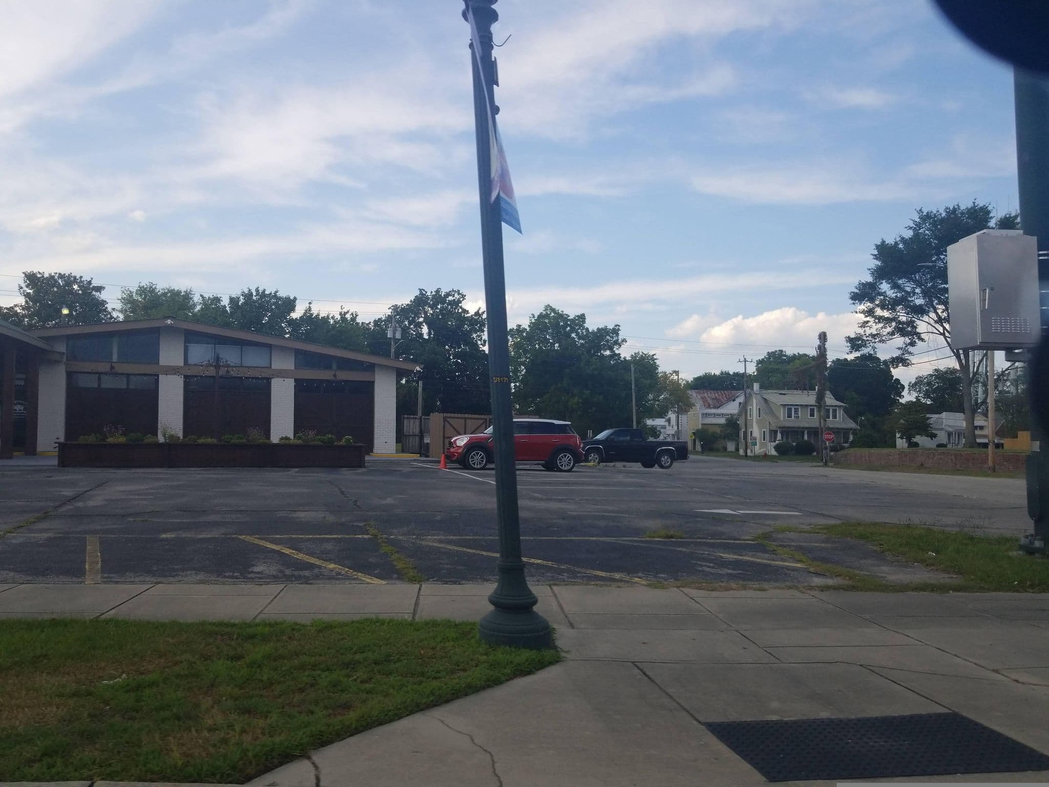 Street view near Rivertowne Rentals, New Bern — © DrivingRoundTown (CC BY-SA · Mapillary)