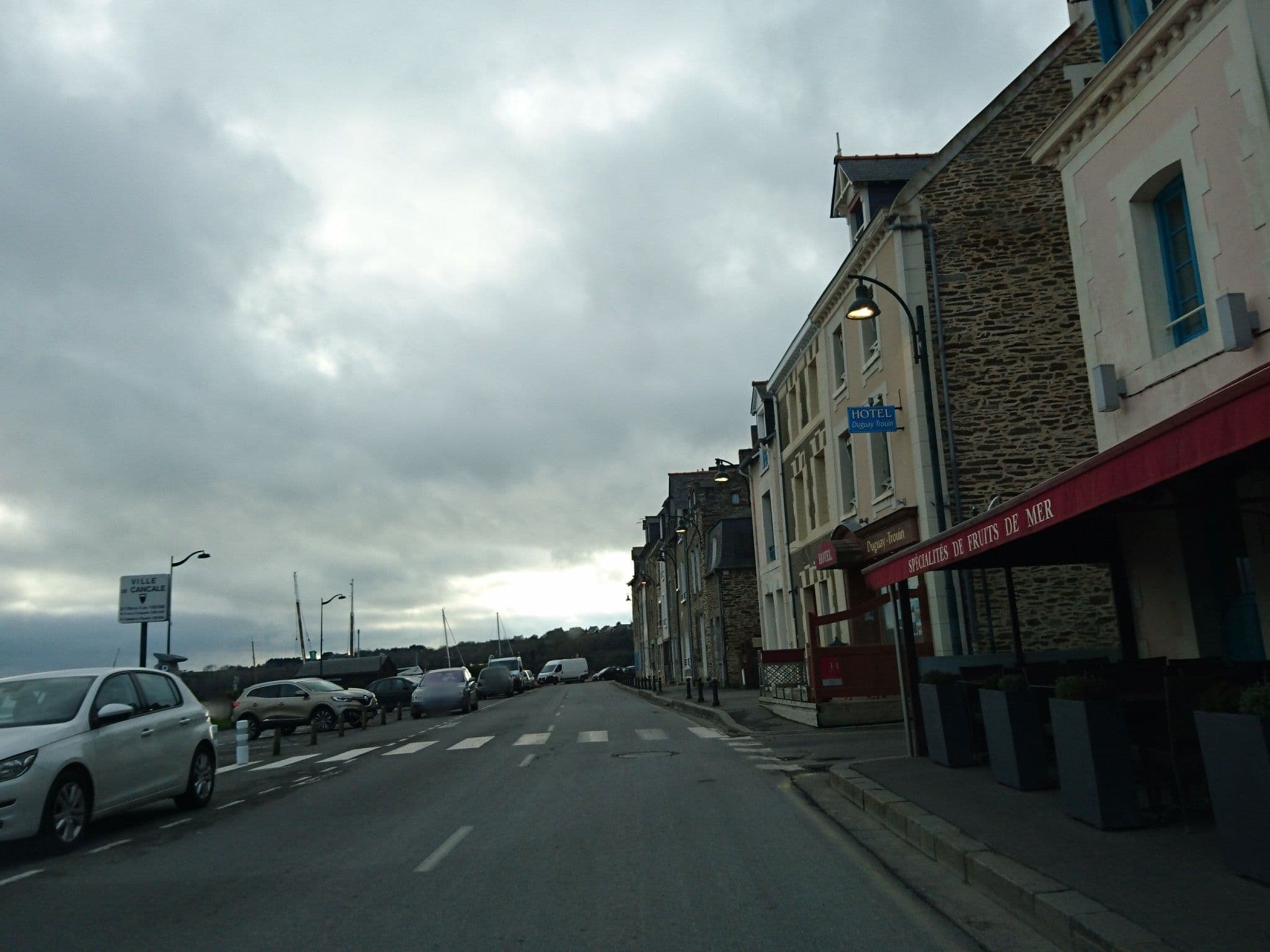 Street view near Le Querrien, Cancale — © gotpo (CC BY-SA · Mapillary)
