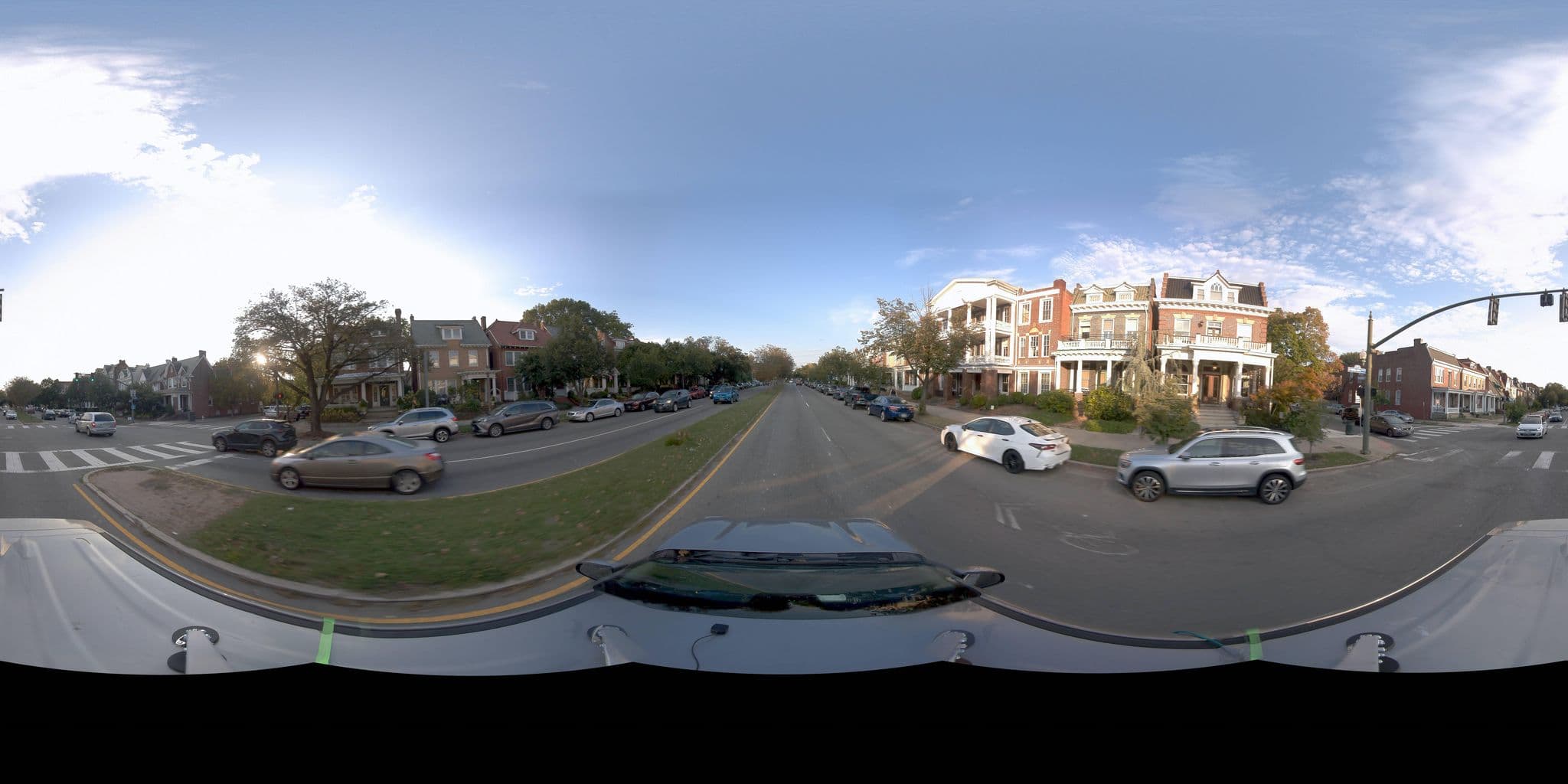 Street view near The Boulevard Inn, Richmond — © vukmercd23 (CC BY-SA · Mapillary)