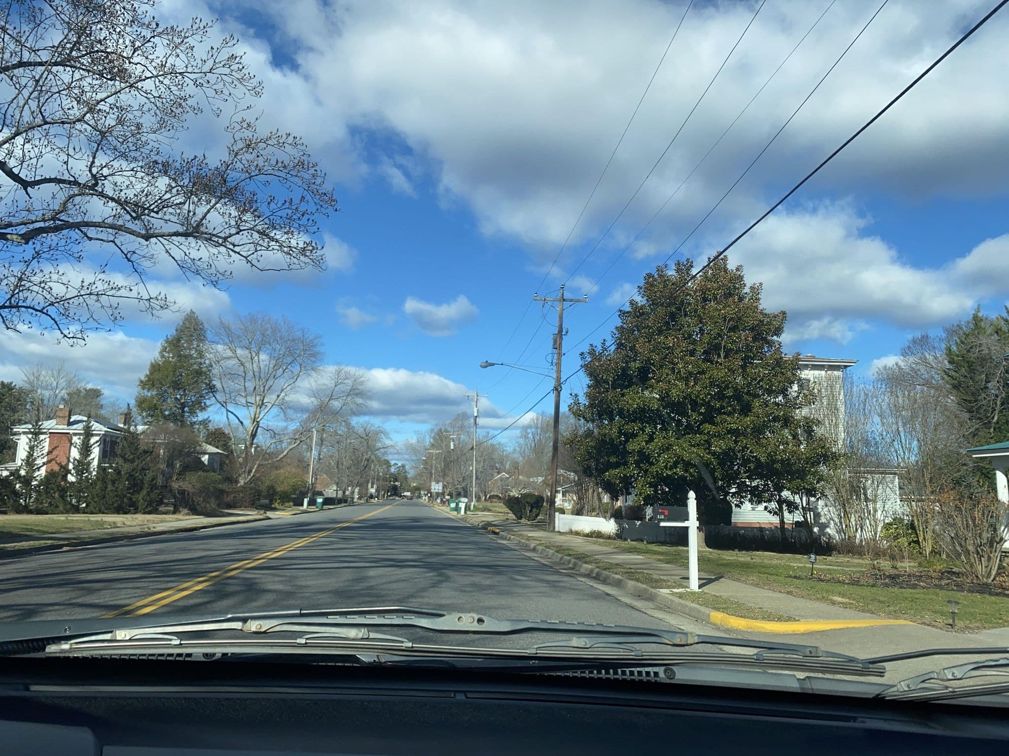 Street view near Columnwood Bed & Breakfast, Spotsylvania Courthouse — © mappyarianna (CC BY-SA · Mapillary)