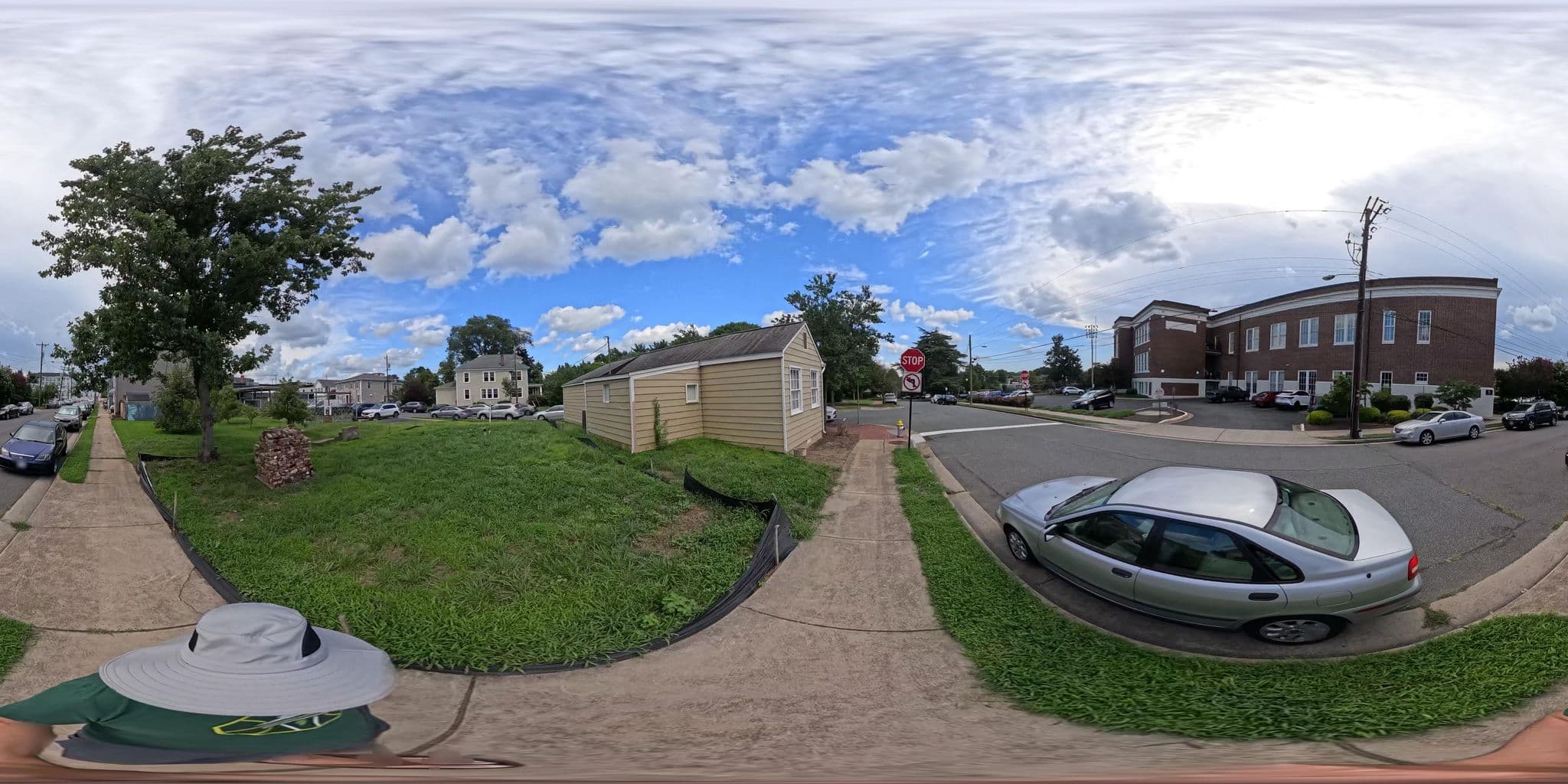 Street view near Men's Bunkroom, Fredericksburg — © watmildon (CC BY-SA · Mapillary)