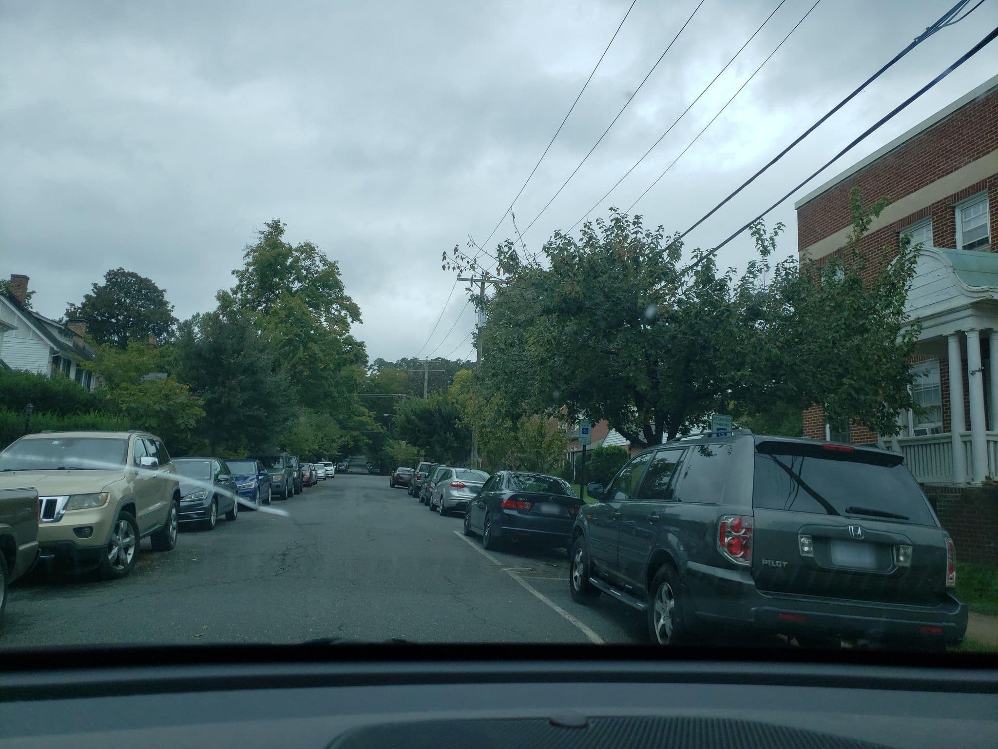 Street view near Ginger Inn and Suites, Fredericksburg — © guyutetube (CC BY-SA · Mapillary)
