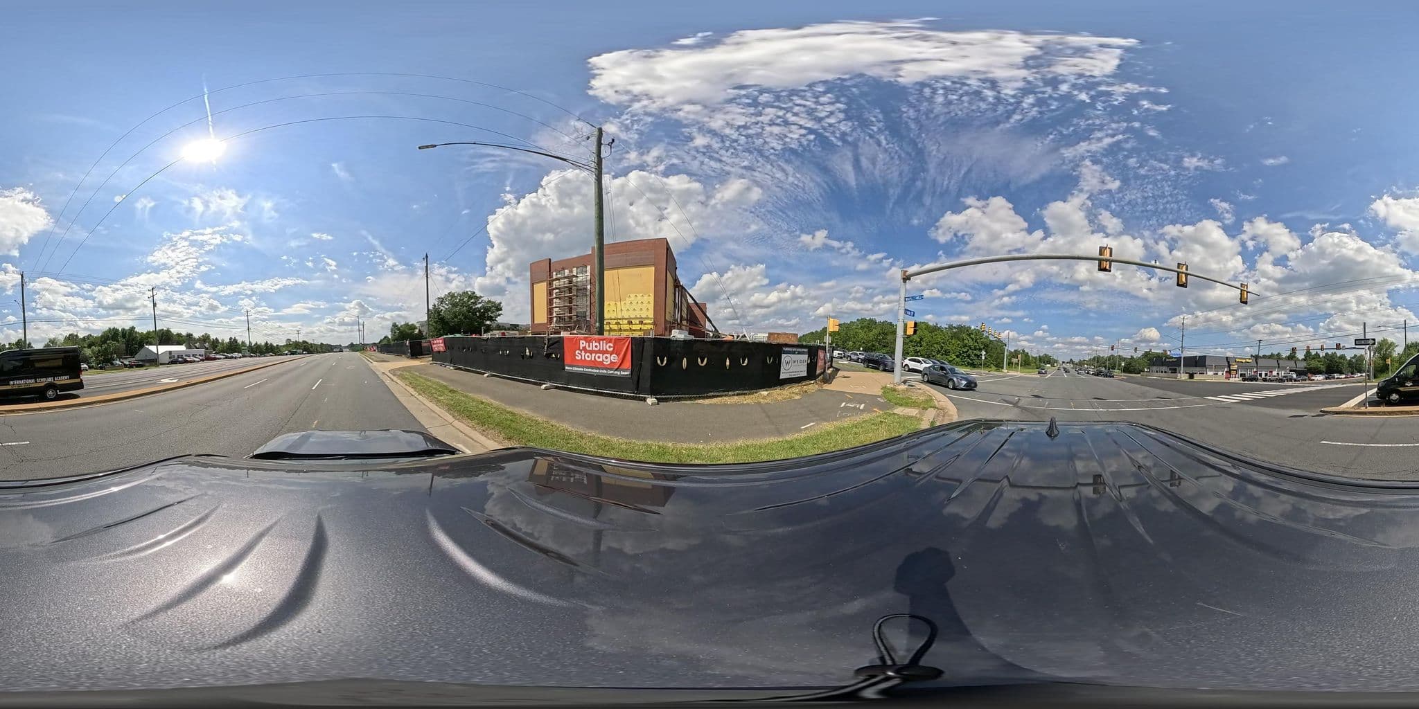 Street view near Courtyard-Pool, Fairfax — © apmwa (CC BY-SA · Mapillary)