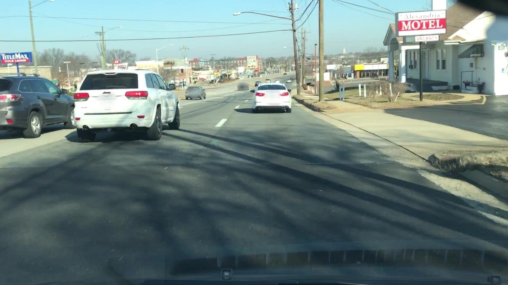 Street view near Alexandria Motel, Groveton — © lvl5 (CC BY-SA · Mapillary)