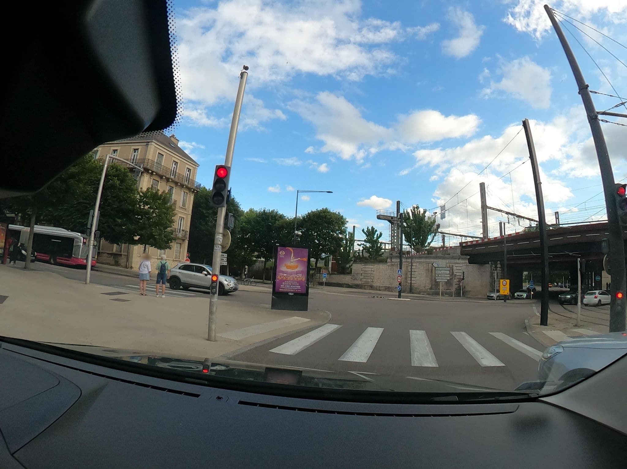 Street view near Kyriad, Dijon — © vst (CC BY-SA · Mapillary)