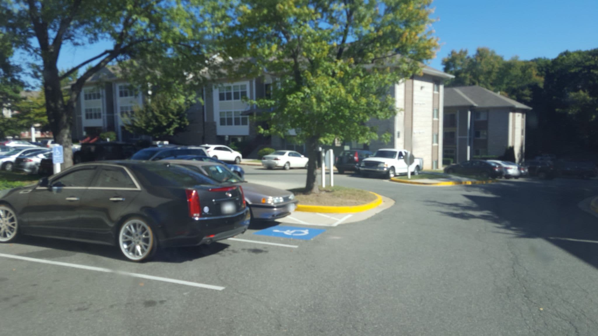 Street view near Courtyard Gym, Lincolnia — © jbthemilker (CC BY-SA · Mapillary)