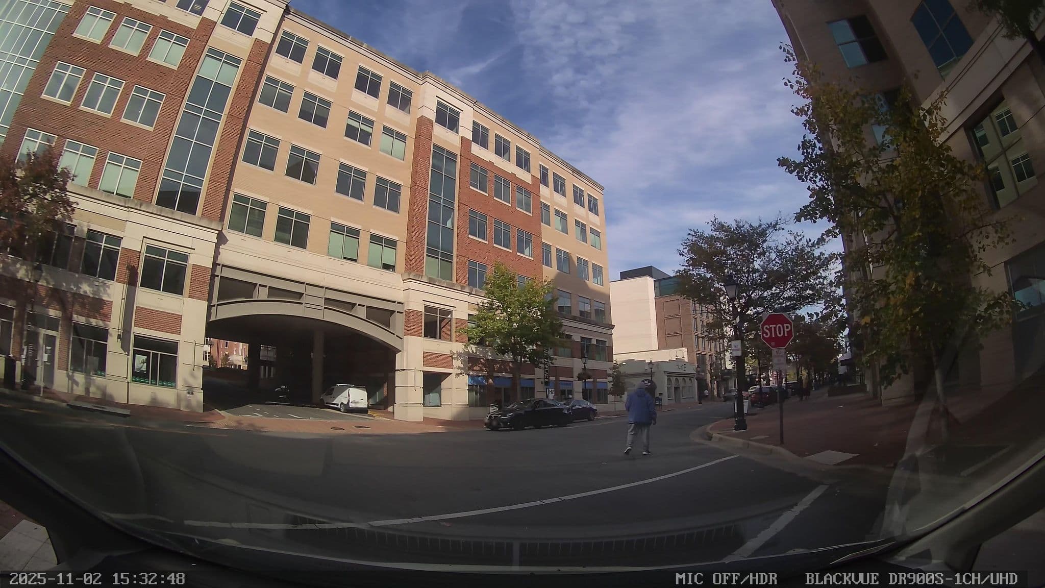 Street view near Bpg Hotel Partners I, Alexandria — © danbjoseph (CC BY-SA · Mapillary)