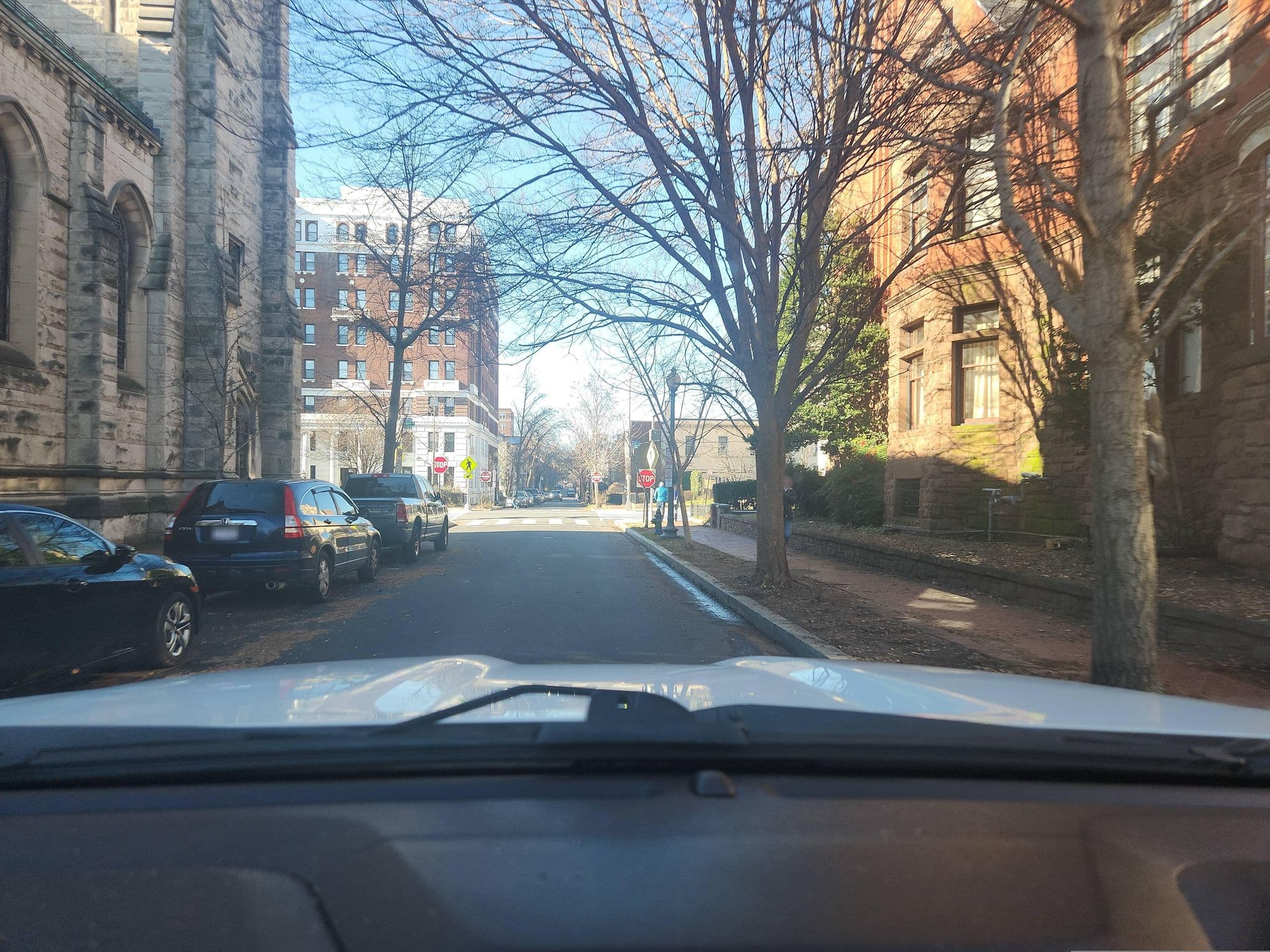 Street view near The Embassy Inn, Dupont Circle — © dcdpw_haroldd (CC BY-SA · Mapillary)