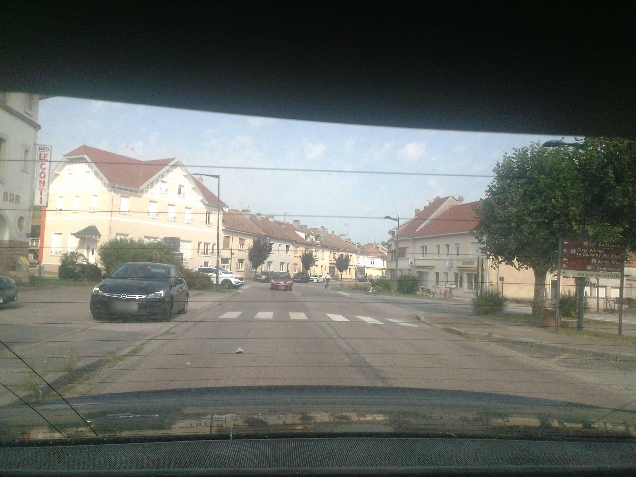 Street view near Au Grain Du Sel, Auberge, Restaurant, Corcieux — © HugoC01 (CC BY-SA · Mapillary)