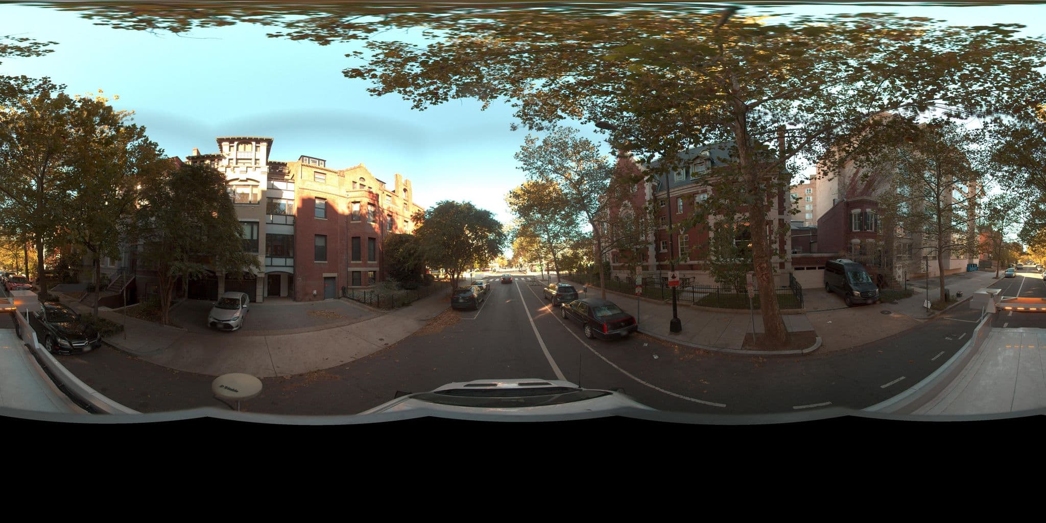 Street view near Tribute Portfolio Hotel by Marriott, Dupont Circle — © EdwardDDOT (CC BY-SA · Mapillary)