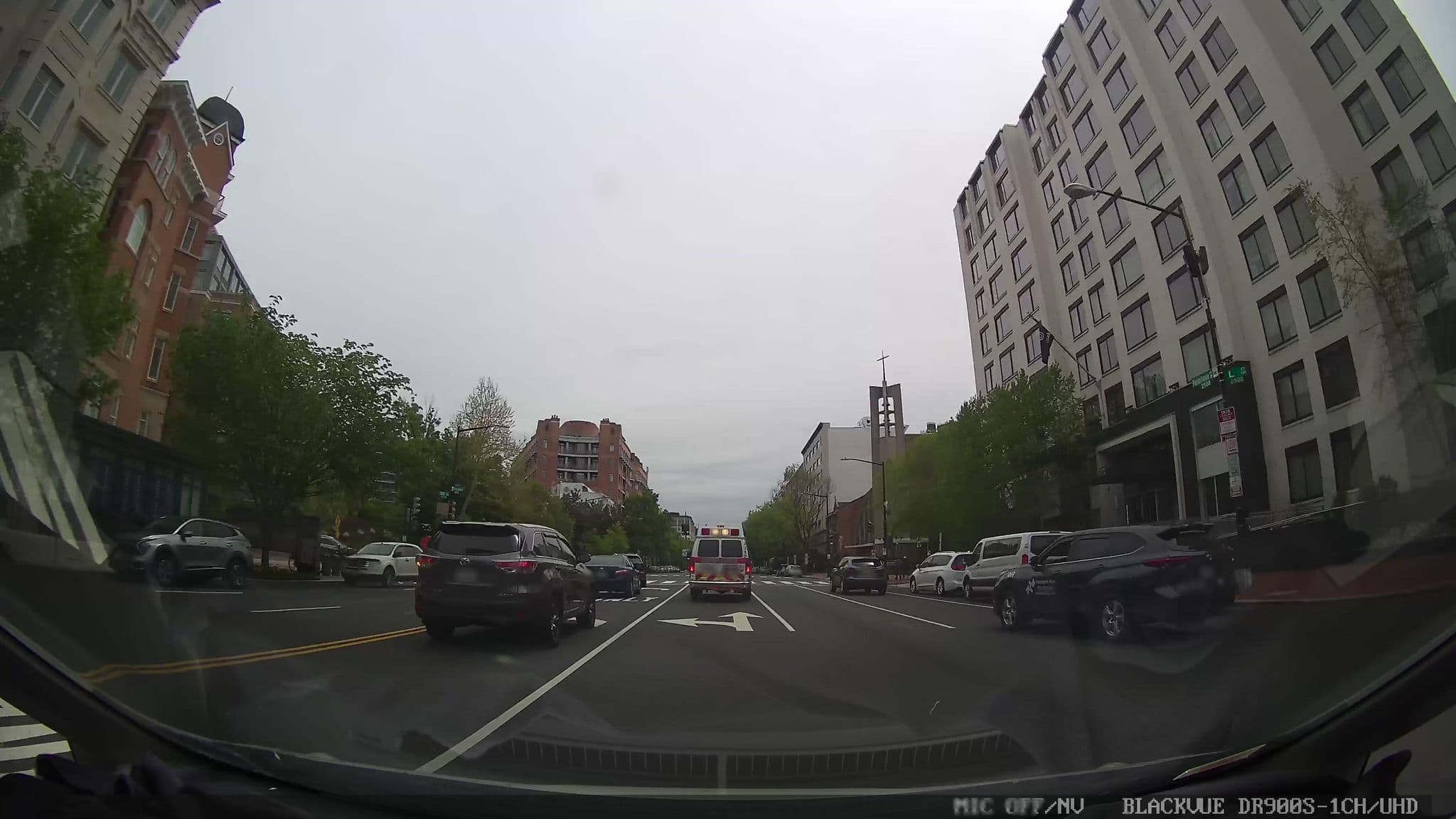 Street view near Avenue Suites Georgetown, Foggy Bottom — © danbjoseph (CC BY-SA · Mapillary)
