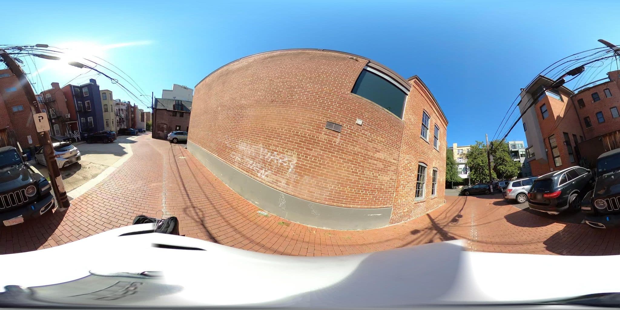 Street view near Inn Dupont - Shalom House, Dupont Circle — © NickMole (CC BY-SA · Mapillary)